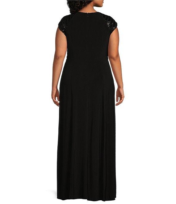 Le Bos Plus Size Cap Sleeve V-Neck Sequin Bodice Gown Product Image