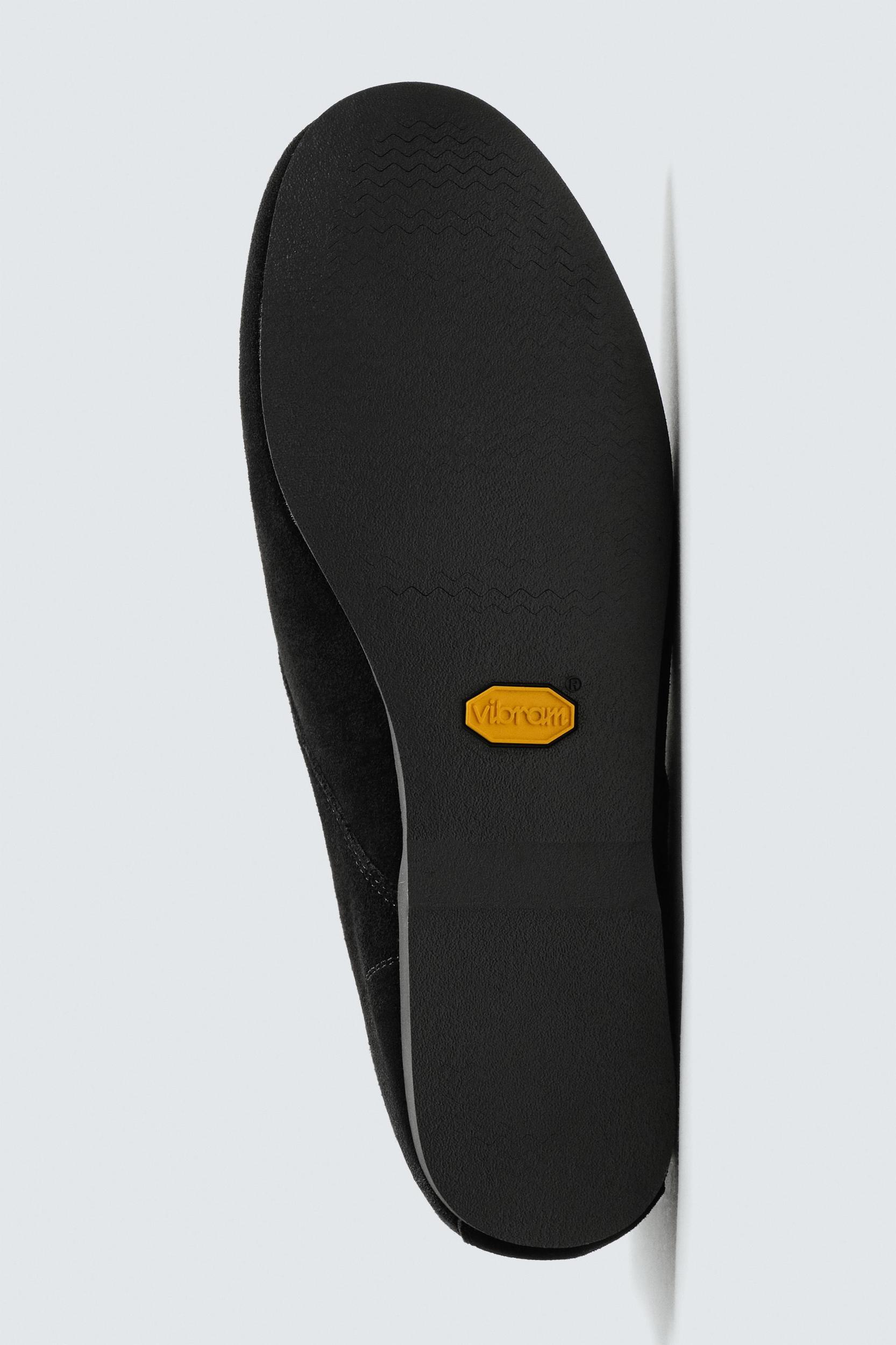 LEATHER BOOTS WITH VIBRAM® SOLE AARON LEVINE X ZARA Product Image