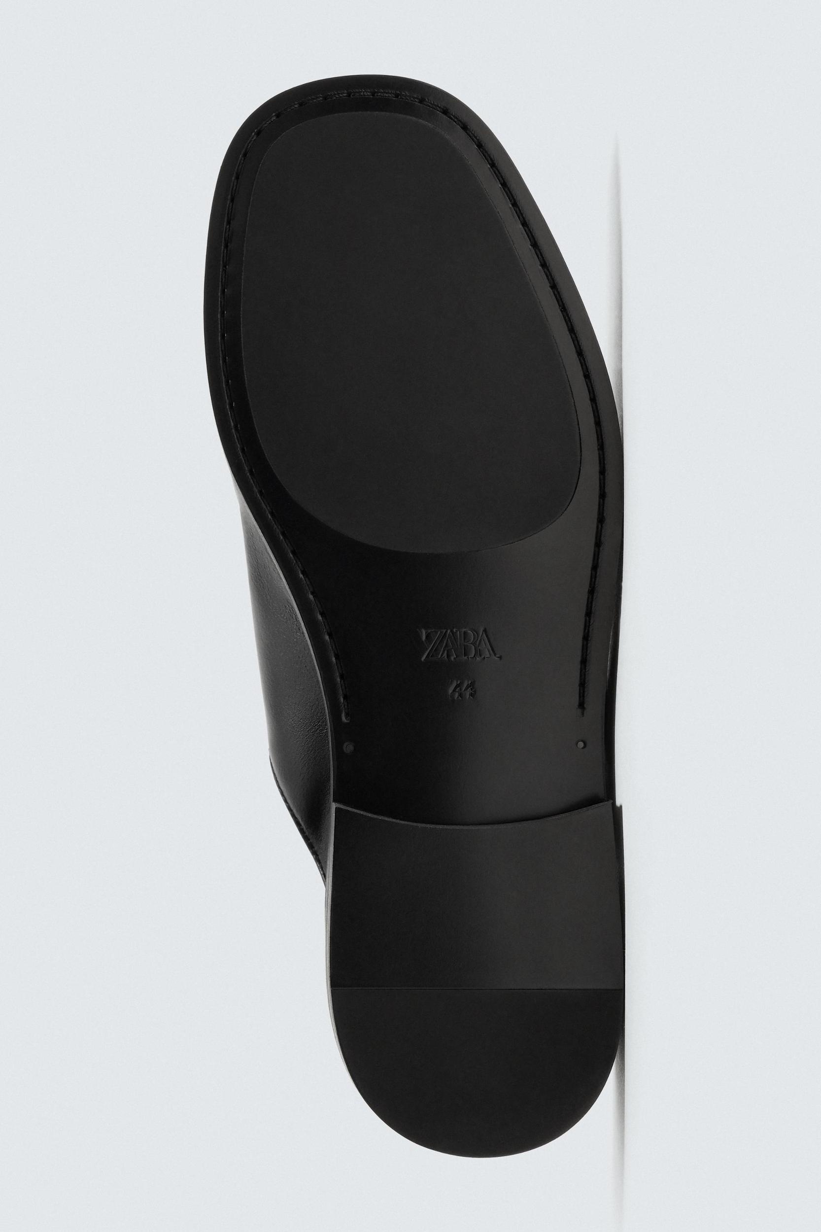 LIMITED EDITION LEATHER CLOGS Product Image