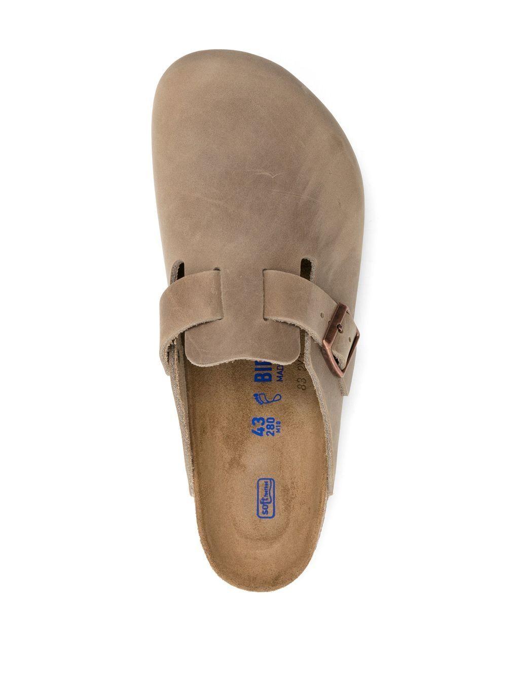 Boston Oiled clogs Product Image