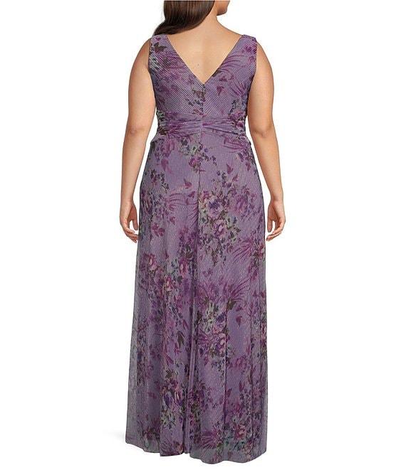 R & M Richards Plus Size Sleeveless V-Neck Ruched Waist Floral Print Gown Product Image