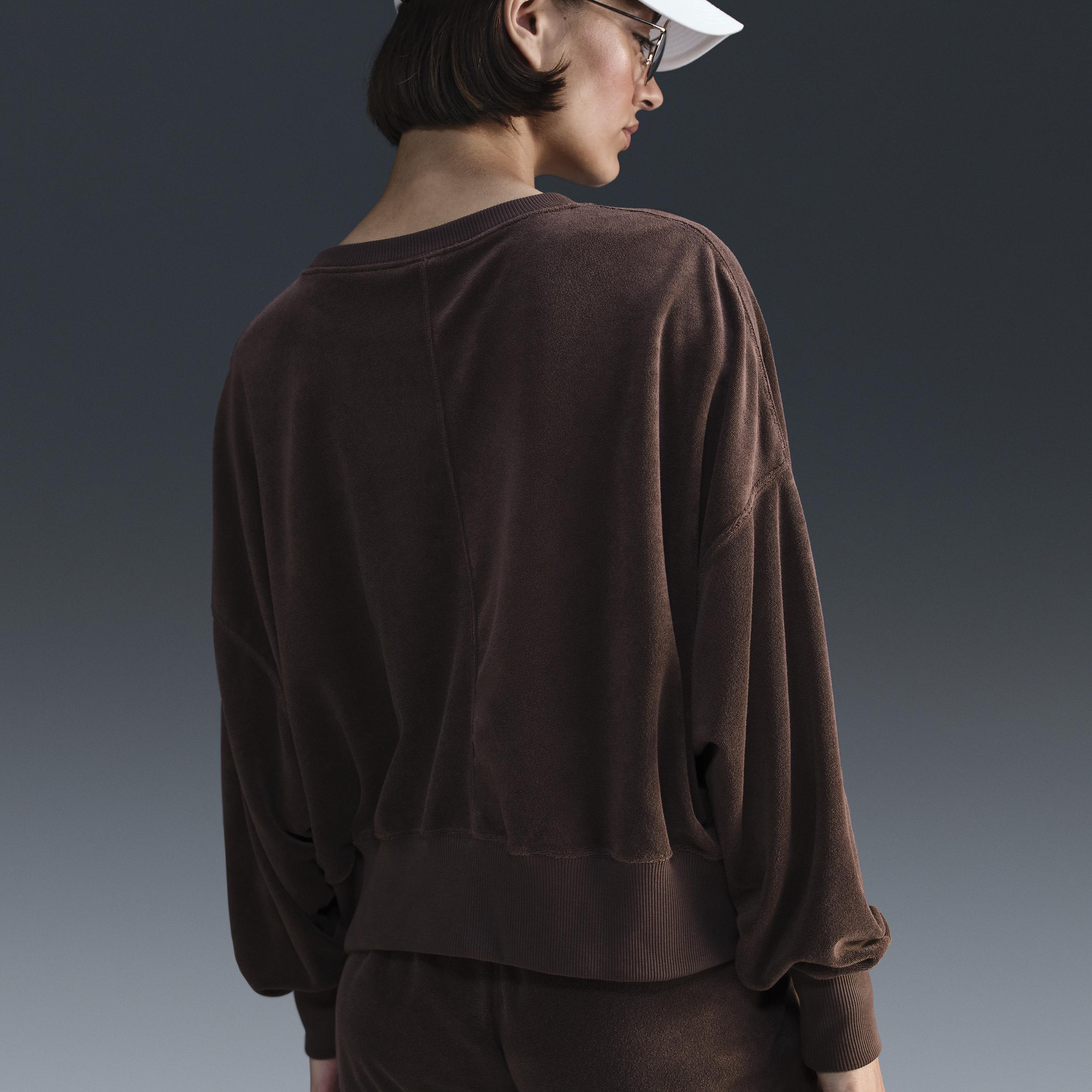 Nike Women's Court Heritage Over-Oversized Crew-Neck Graphic Tennis Sweatshirt Product Image