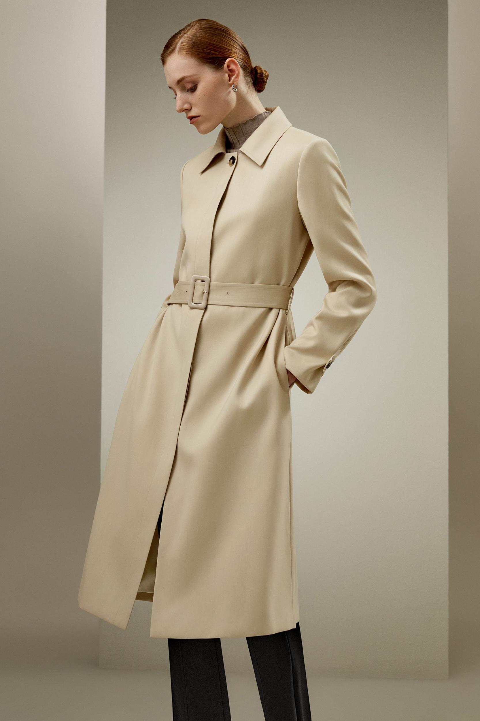 Water Repellent Classic Trenchcoat Product Image
