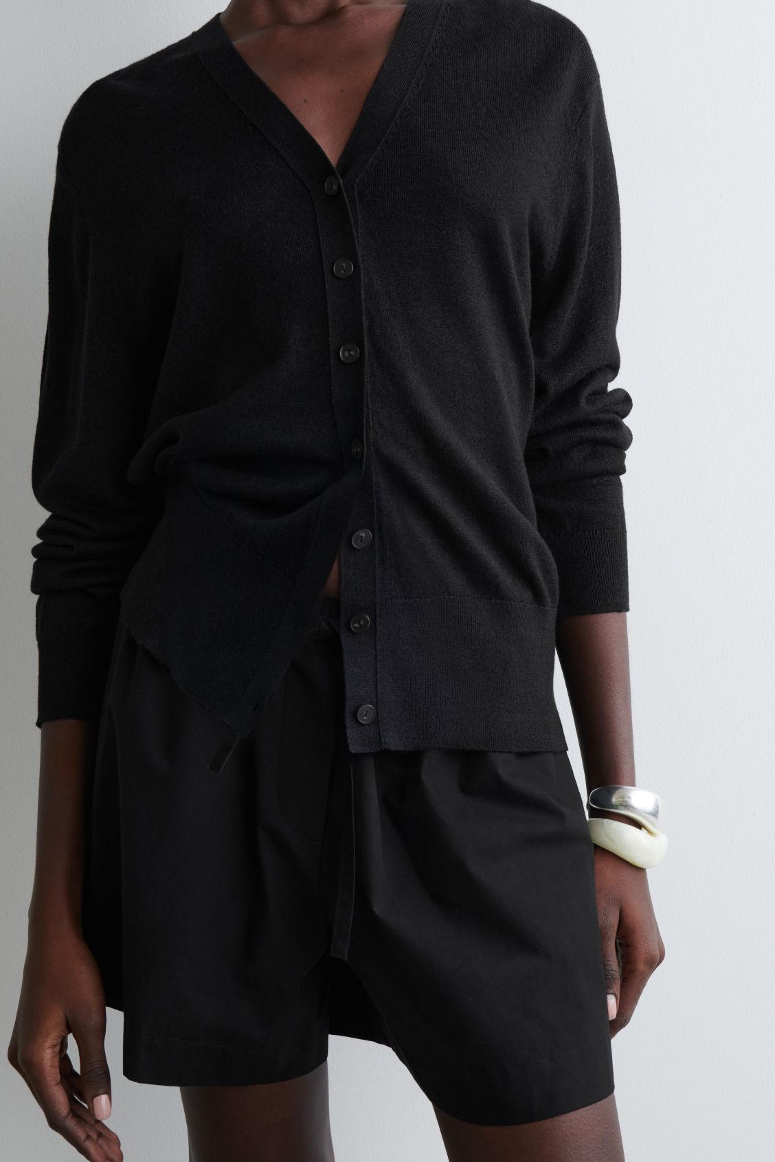 DRAWSTRING COTTON SHORTS Product Image