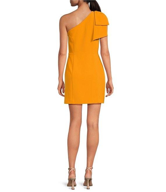 Gianni Bini Deliah One Bow Shoulder Sleeveless Sheath Crepe Mini Dress Product Image