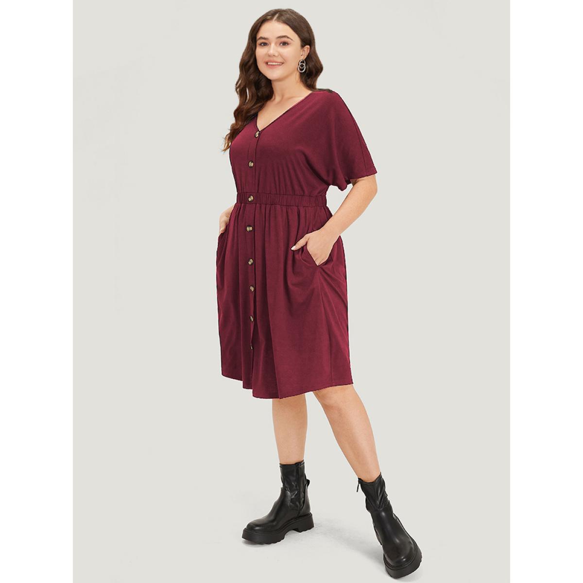 Plus Size Supersoft Essentials Contrast Button Detail Shirred Pocket Dress Scarlet Women Casual Plain V-neck Short sleeve Curvy Midi Dress BloomChic 30/6X Product Image