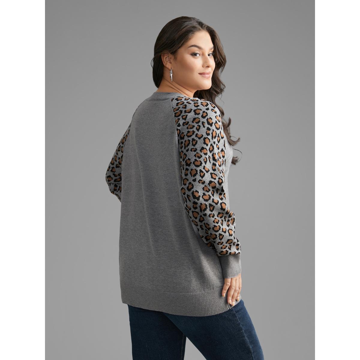 Plus Size Leopard Print Raglan Sleeve Pullover DarkGray Women Casual Loose Long Sleeve Round Neck Everyday Pullovers BloomChic 22-24/3X Product Image