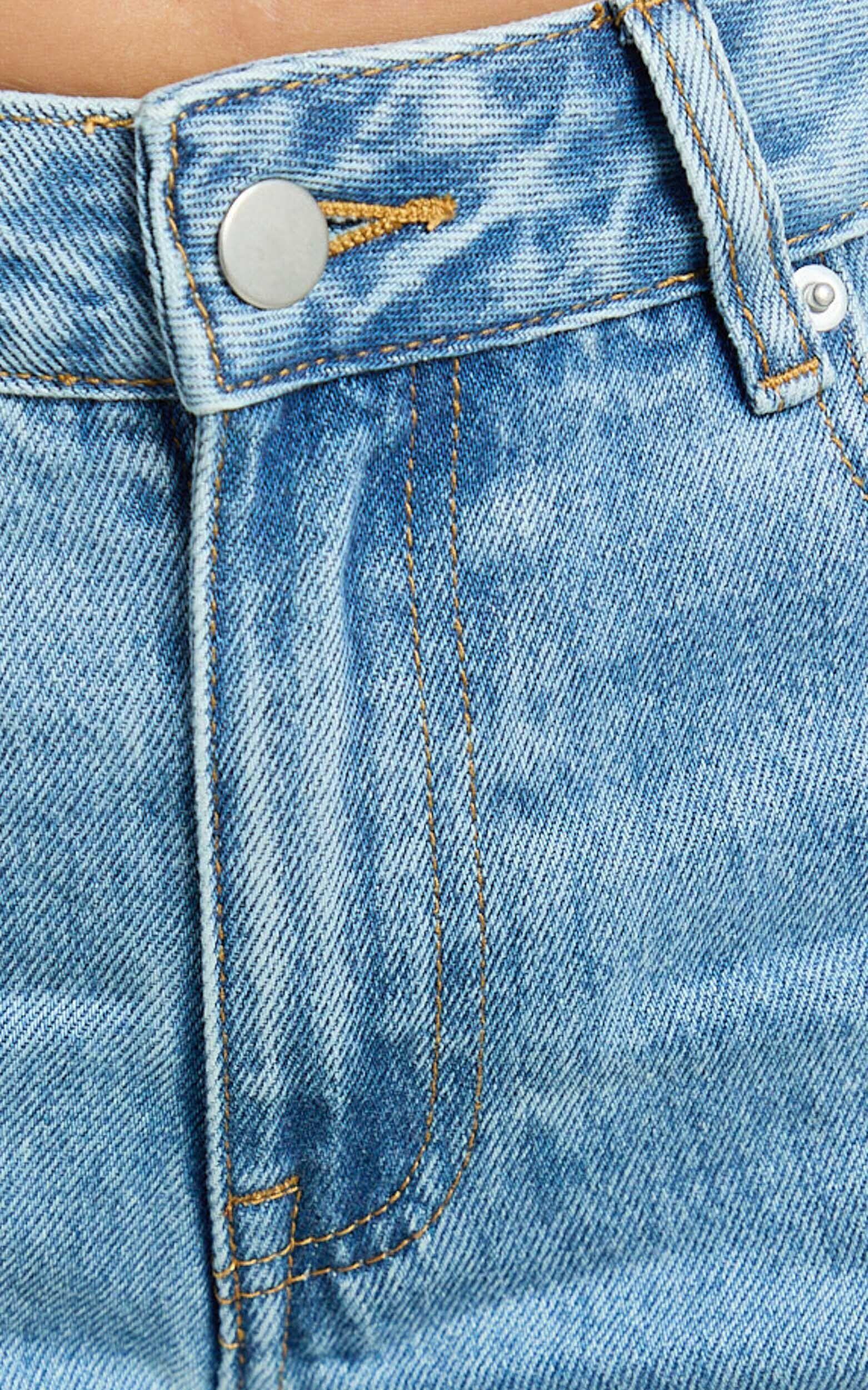 Darcie Jeans - Baggy Recycled Denim Jeans in Mid Blue Wash Product Image