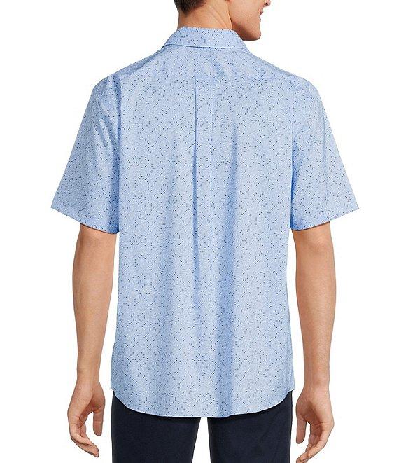 Roundtree & Yorke TravelSmart Easy Care Short Sleeve Arrow Print Sport Shirt Product Image