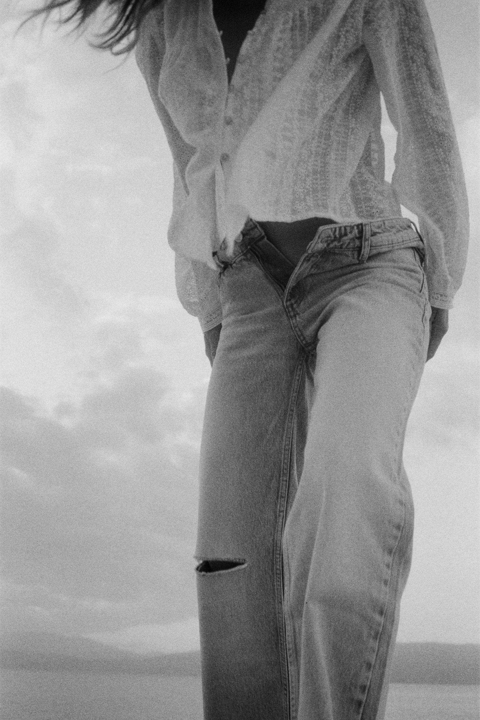 EYELET EMBROIDERY SHIRT Product Image