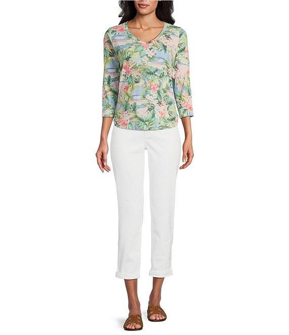 Tommy Bahama Ashby Isles Ocean Vida Tropical Printed Slub Rib V-Neck 3/4 Sleeve Tee Product Image
