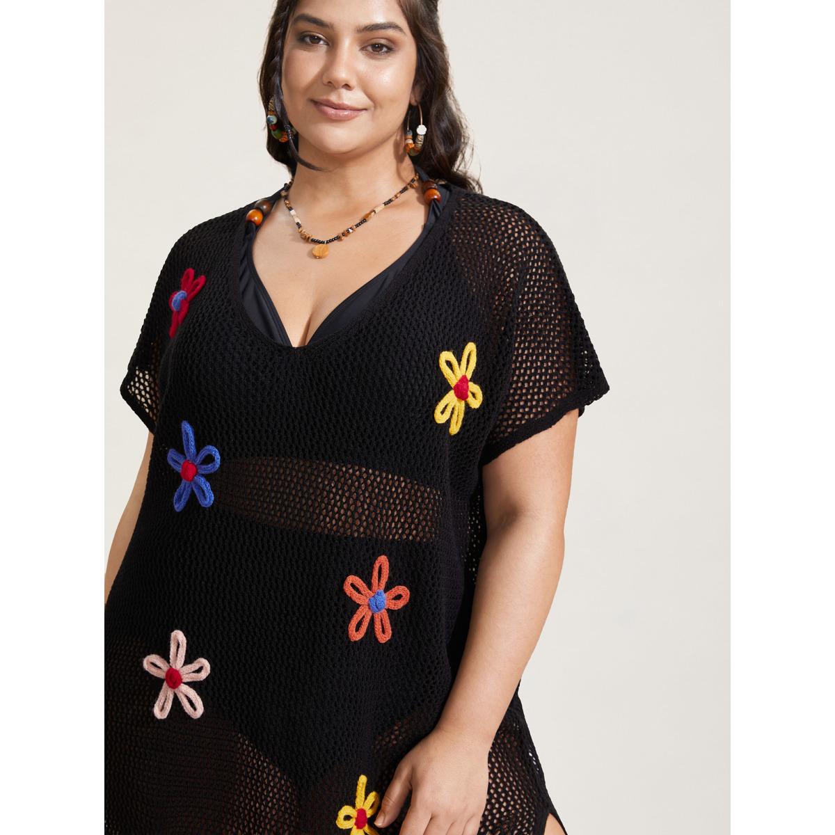 Plus Size Stereo Flower Design Slit Hem Swim Cover Up Women's Swimwear Black Resort Loose Crochet Curve Swim Cover Ups BloomChic 22-24/3X Product Image