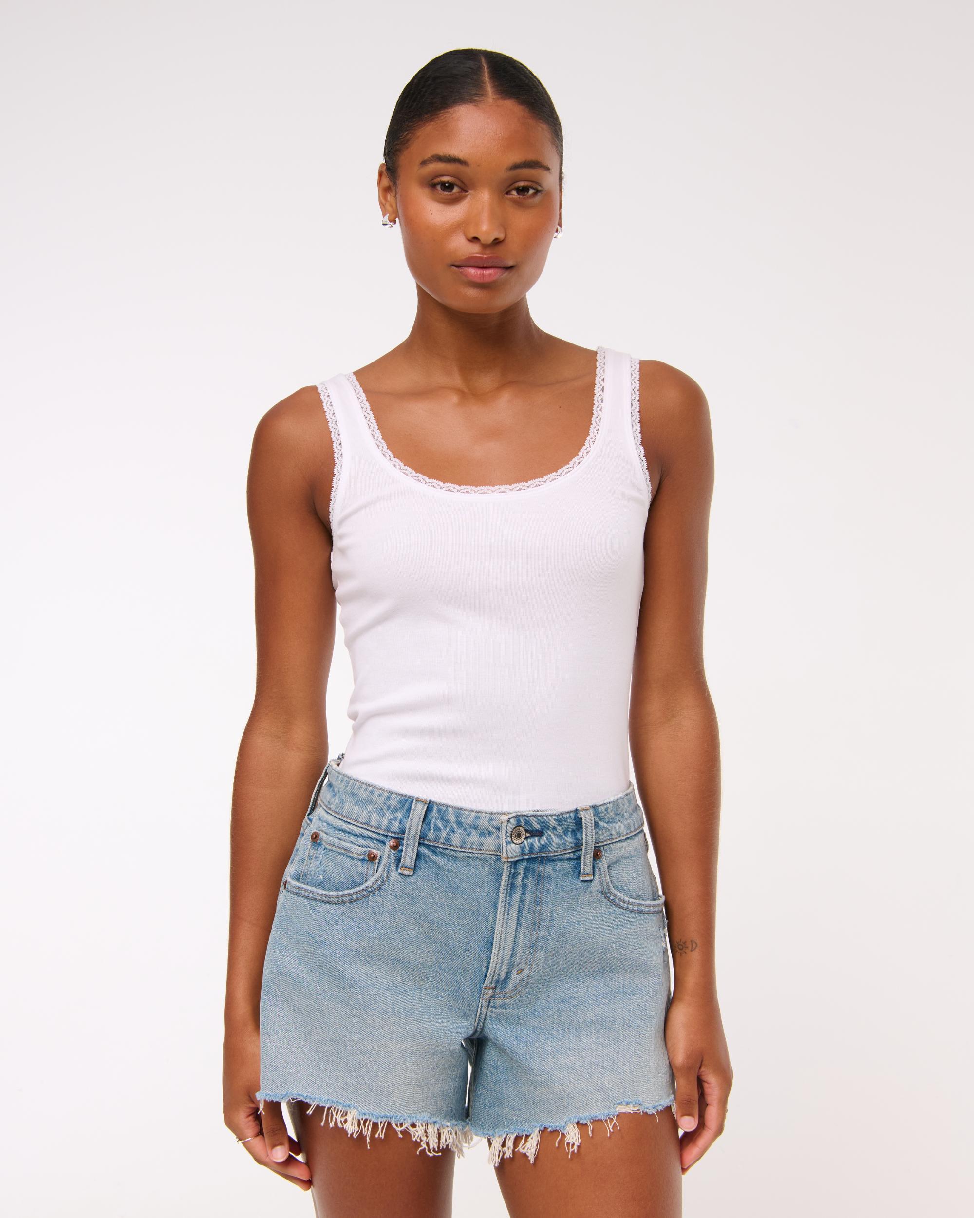 Curve Love Mid Rise A-Line Short Product Image