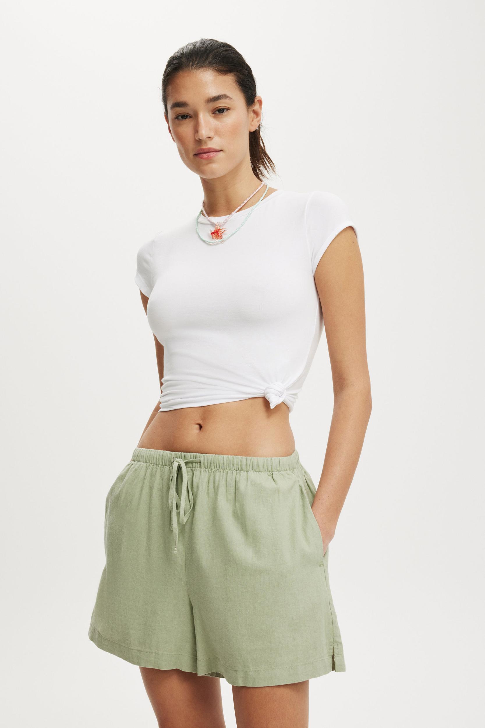 Haven Short Product Image