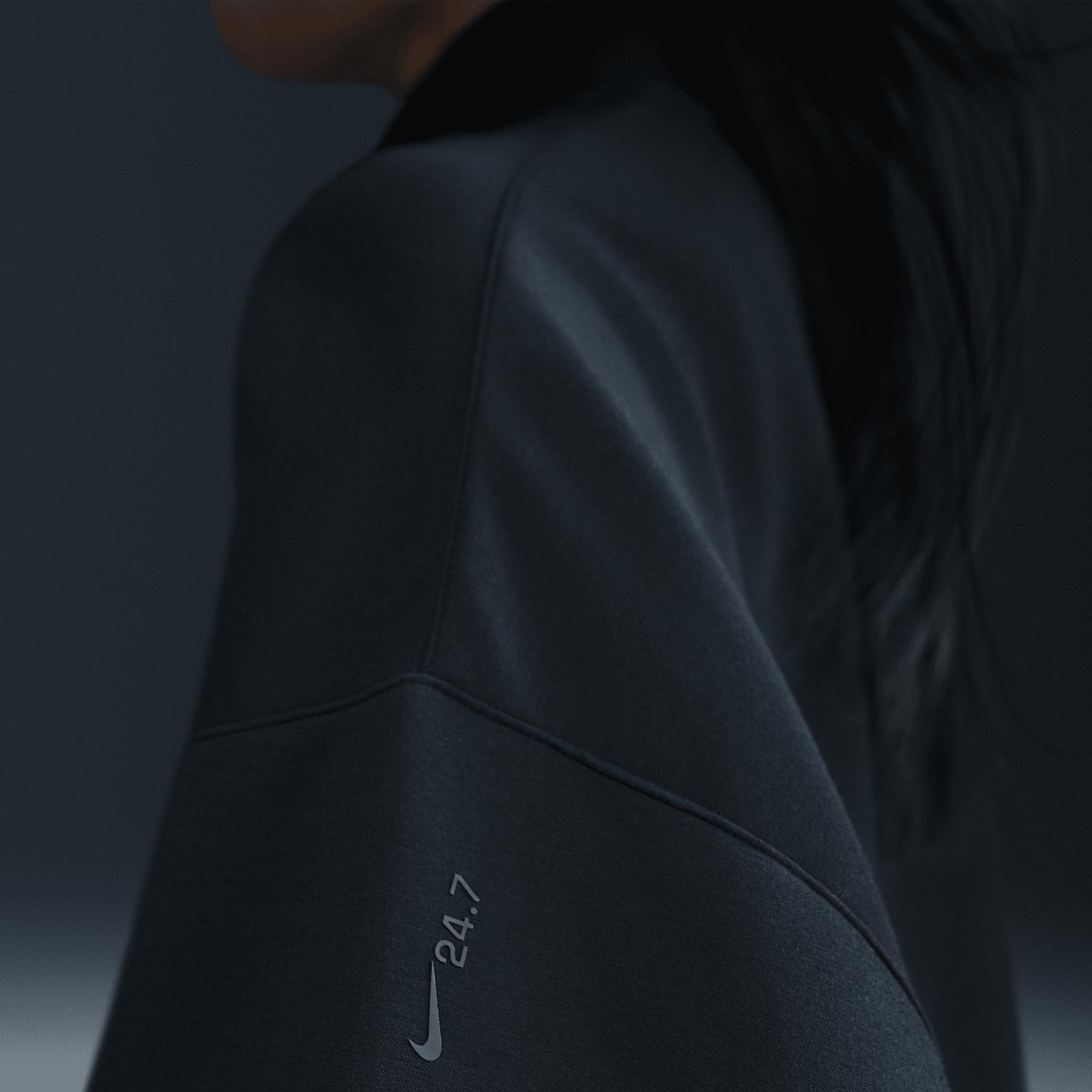 Nike Womens 24.7 ImpossiblySoft Dri-FIT Oversized 1/2-Zip Top | HQ8188-010 Product Image