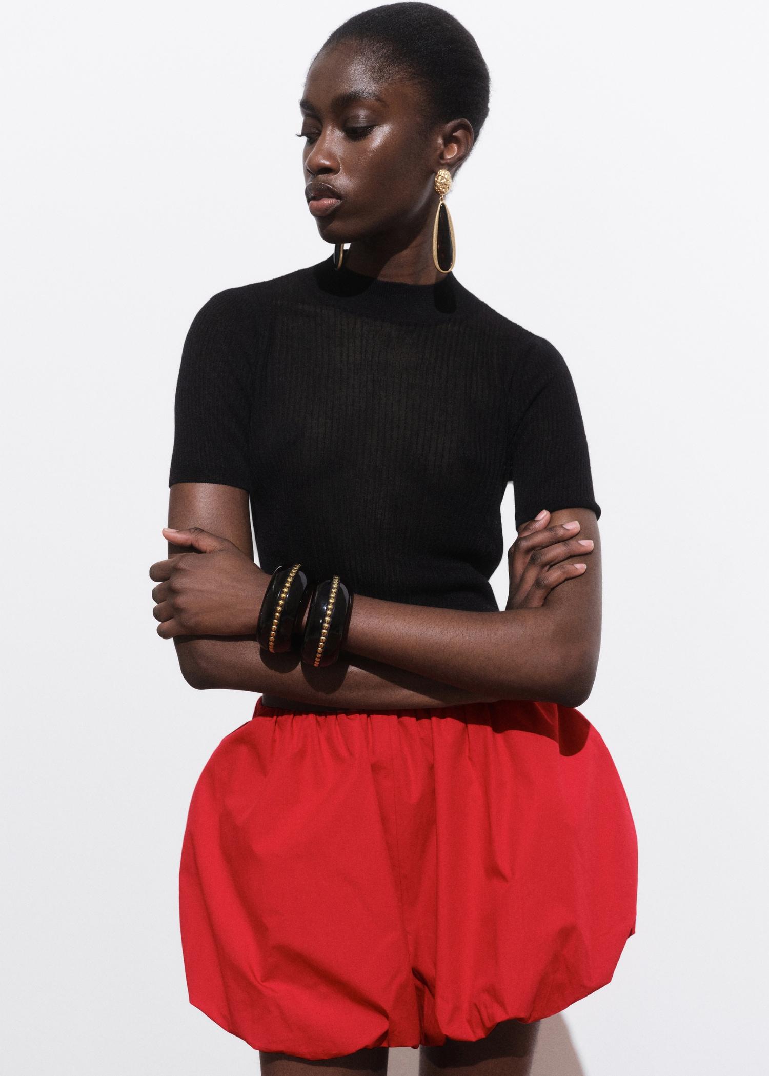 Knitted cropped sweater - Women | MANGO USA Product Image