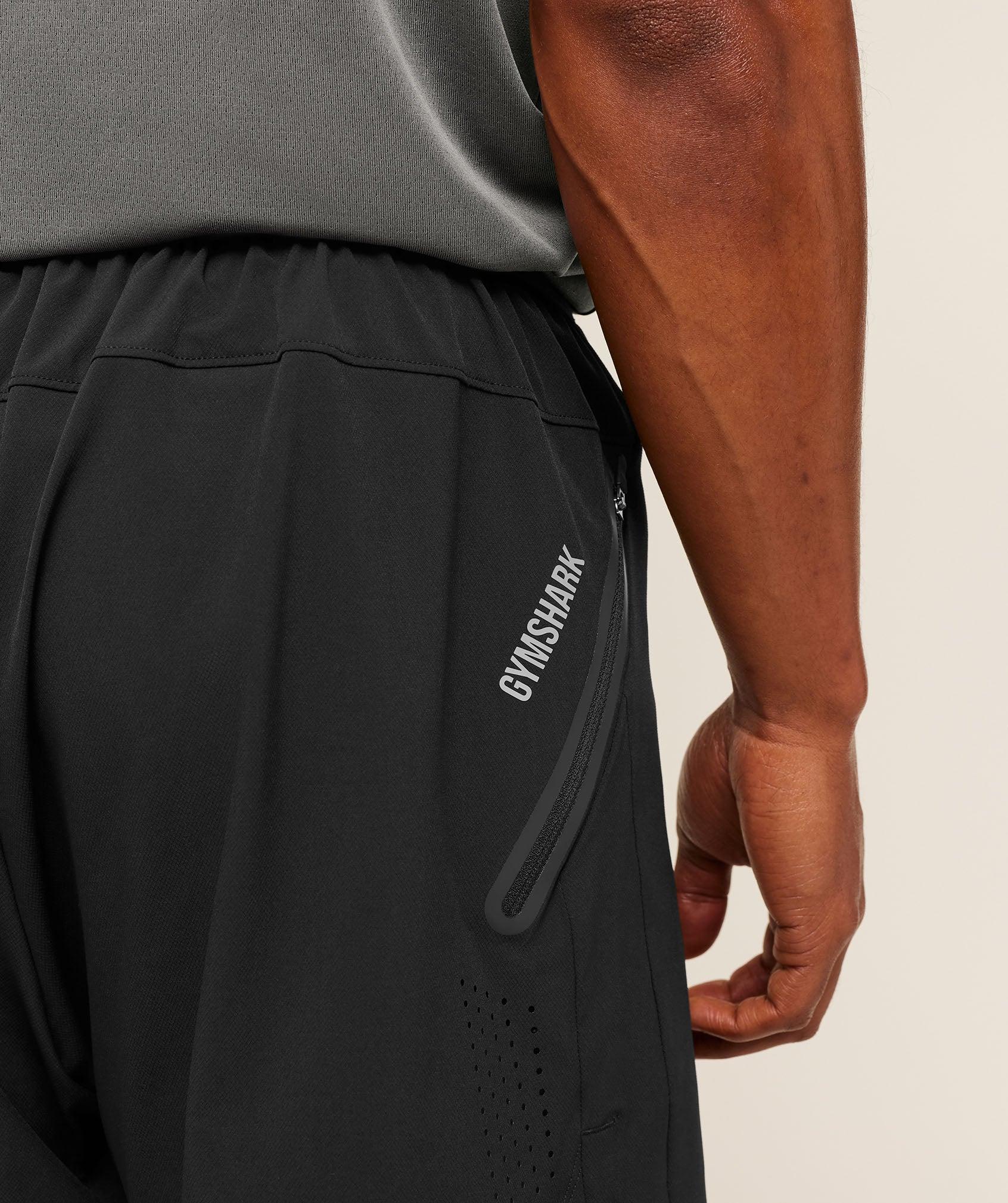 Gymshark Sport Hybrid 6" Shorts - Black Male Product Image