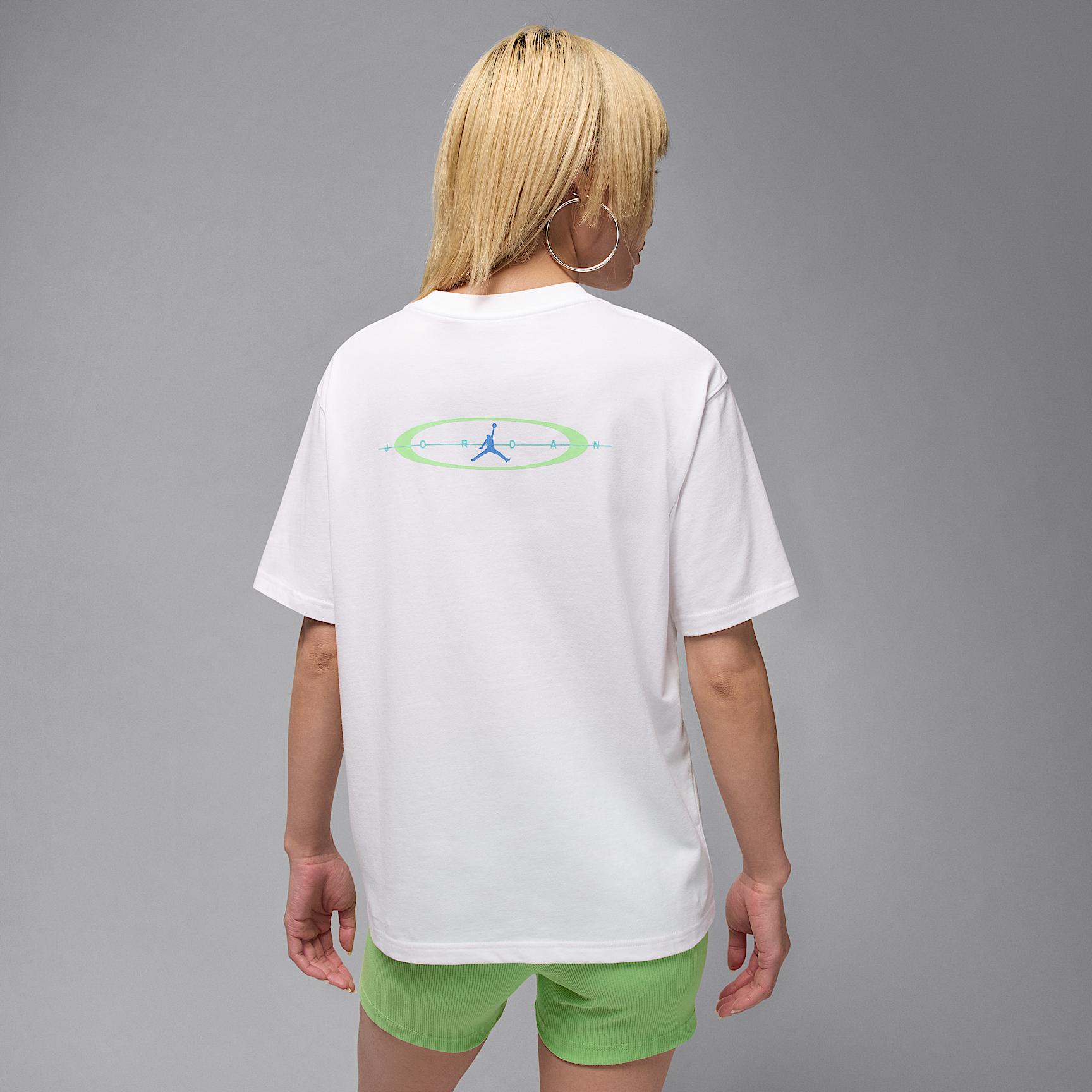 Womens Jordan Brooklyn Graphic T-Shirt | HV0194-100 Product Image