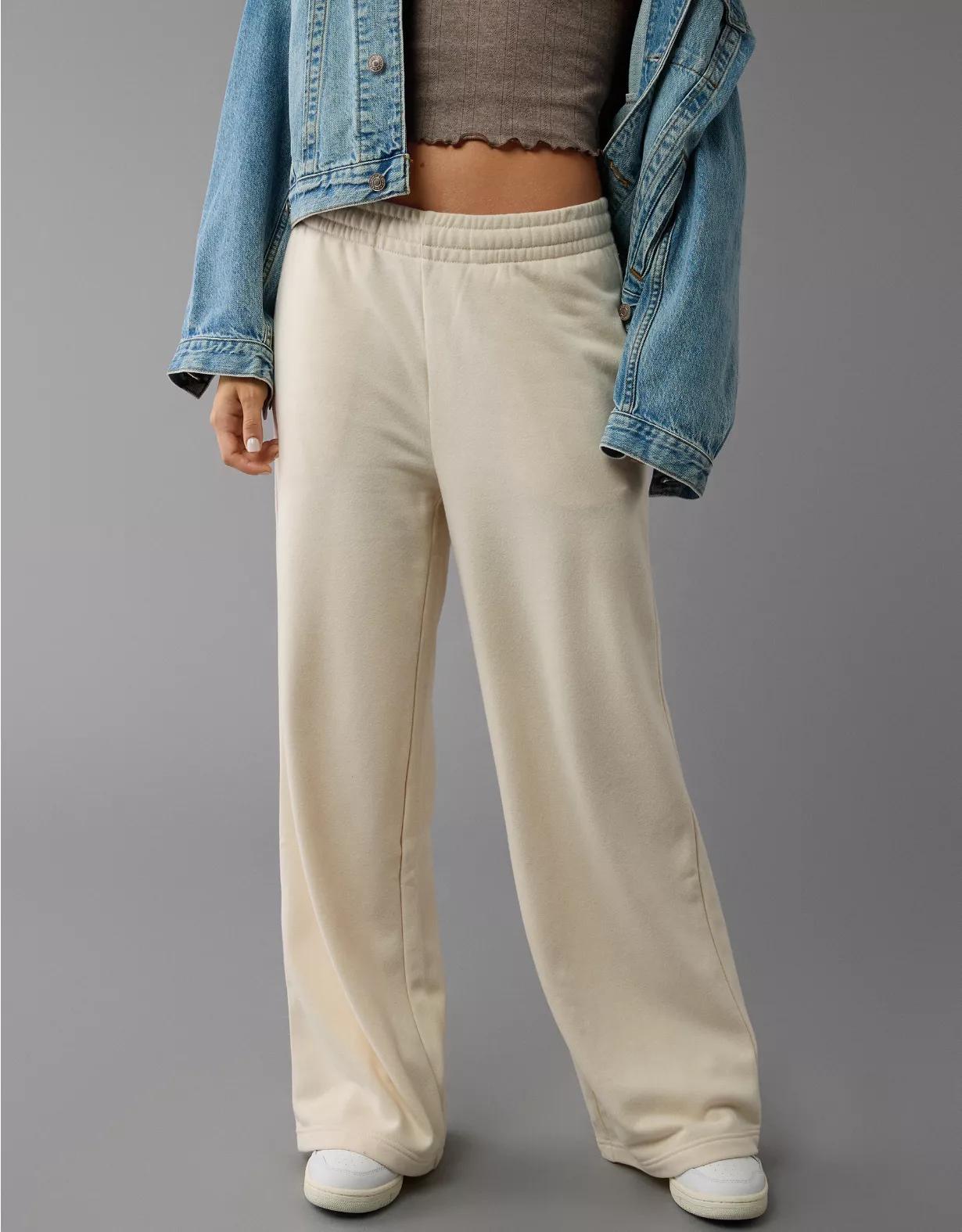 AE Knit Baggy Wide-Leg Sweatpant Product Image