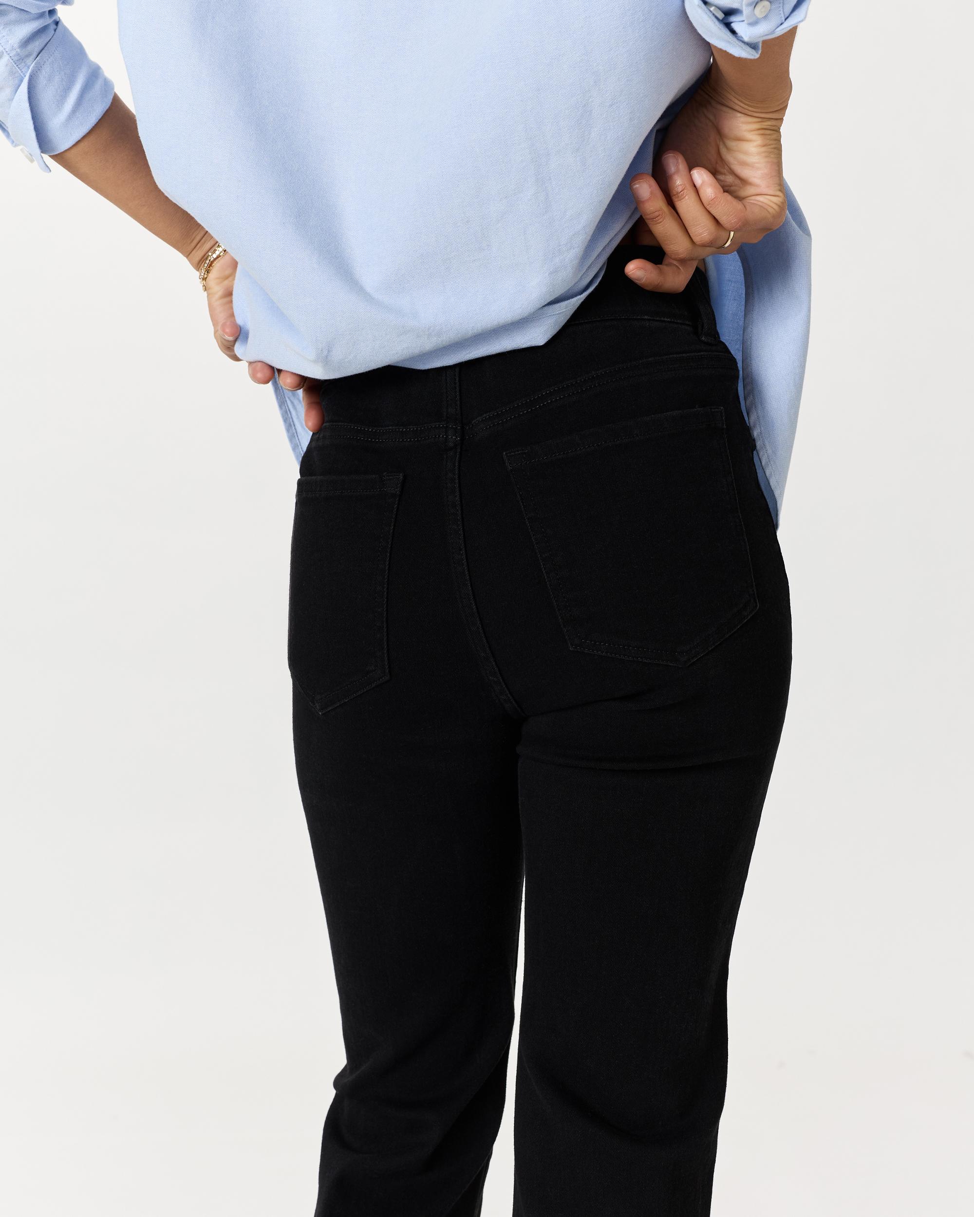 Quince | Women's Nina Stretch Pull-On Flare Jeans Size XS, Cotton Product Image