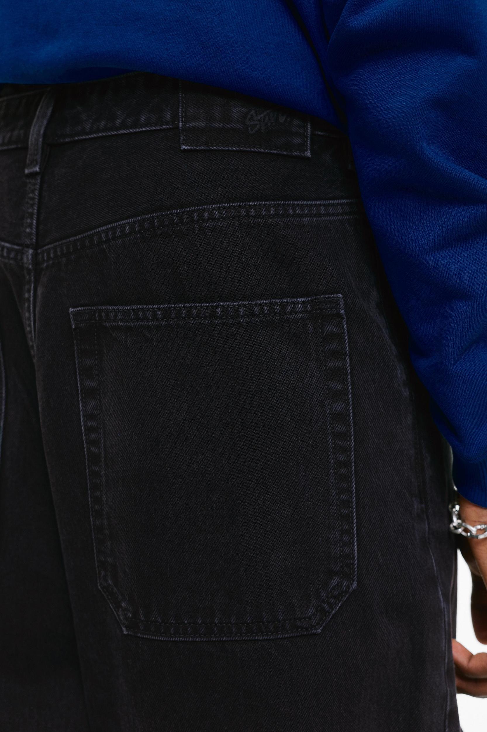 Skater jeans Product Image