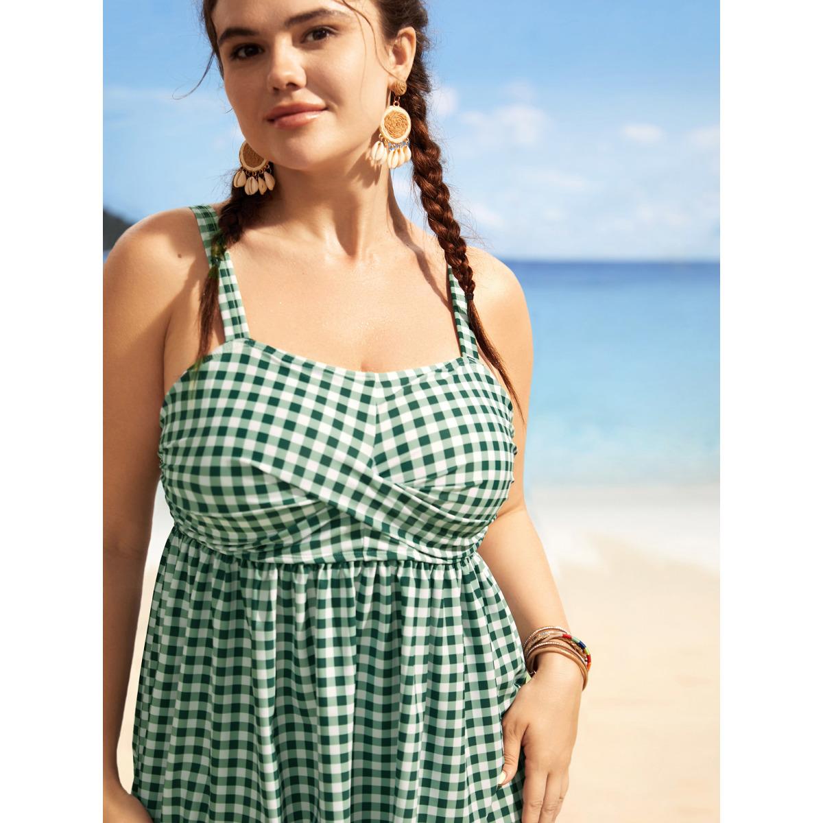 Plus Size Gingham Twist Front Adjustable Straps Swim Top Women's Swimwear Truegreen Beach Twist High stretch Bodycon Heart neckline Curve Swim Tops BloomChic 18-20/2X Product Image