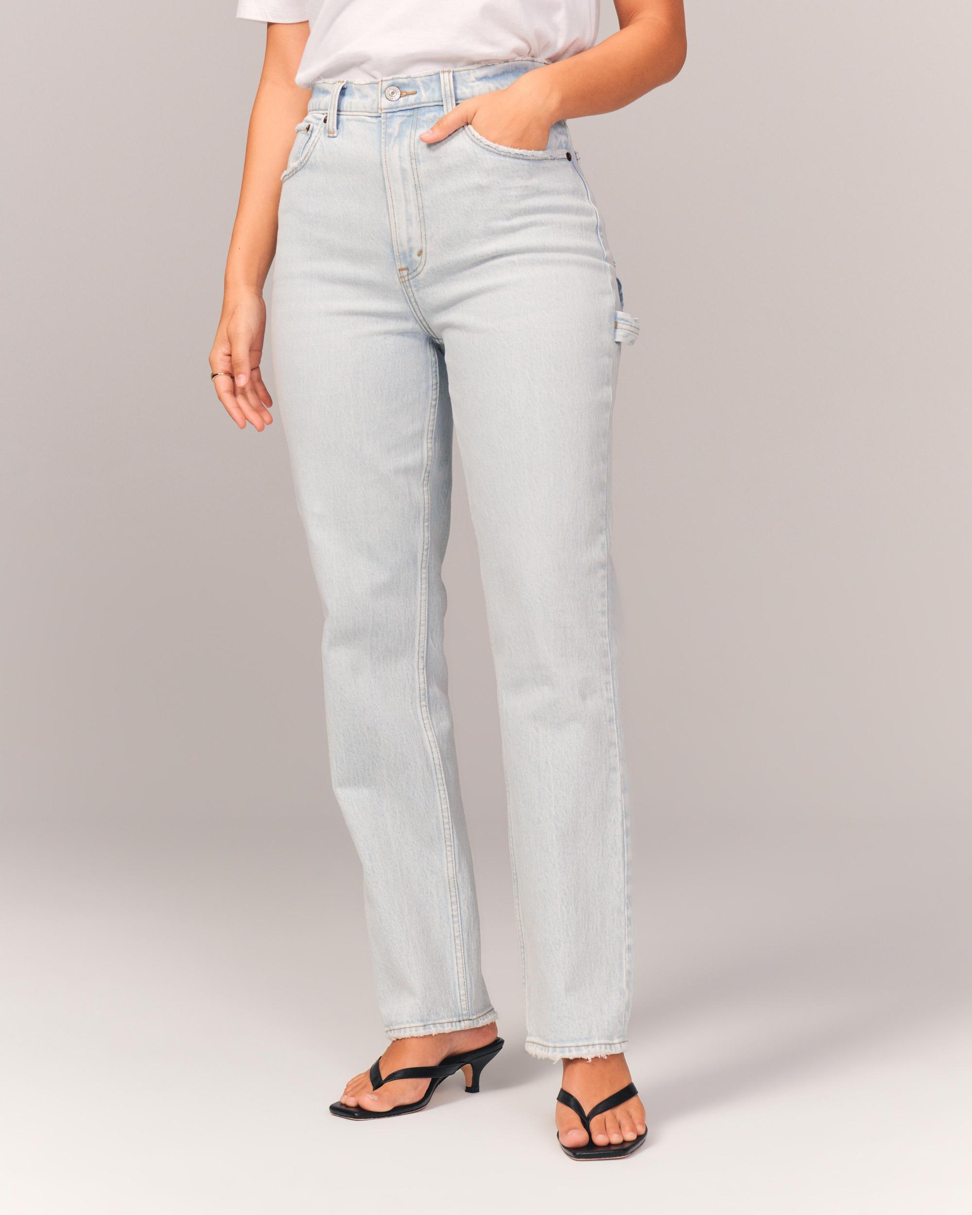 Curve Love Ultra High Rise 90s Straight Carpenter Jean Product Image