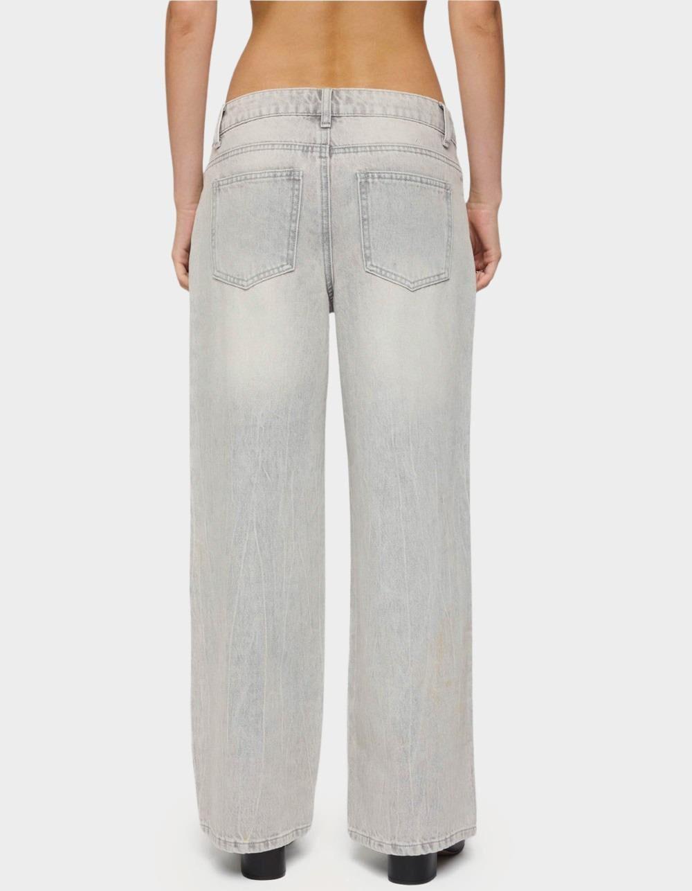 EDIKTED Petite Magda Low Rise Acid Wash Jeans - GRAY Product Image