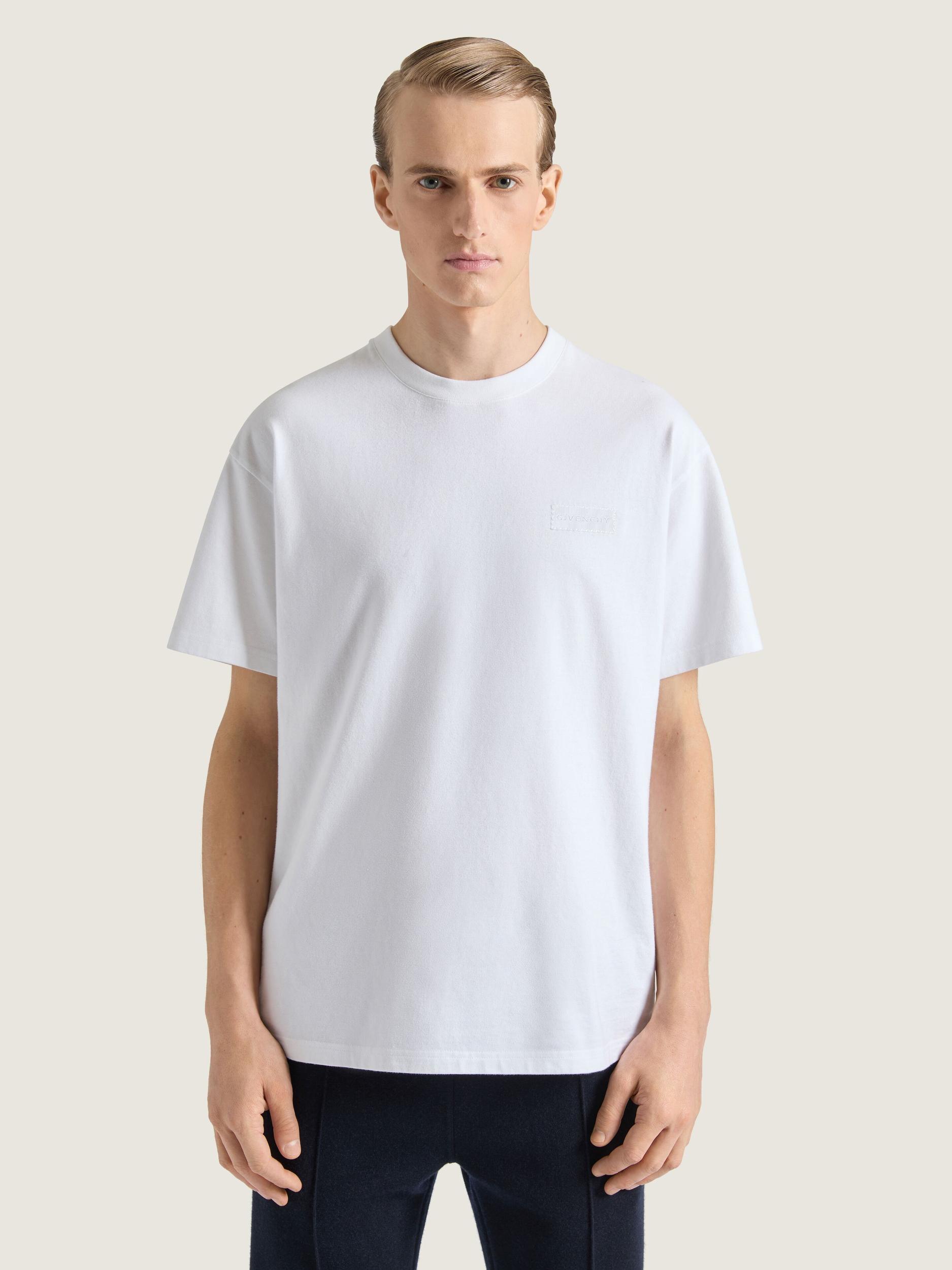 T-shirt in cotton with GIVENCHY patch Product Image