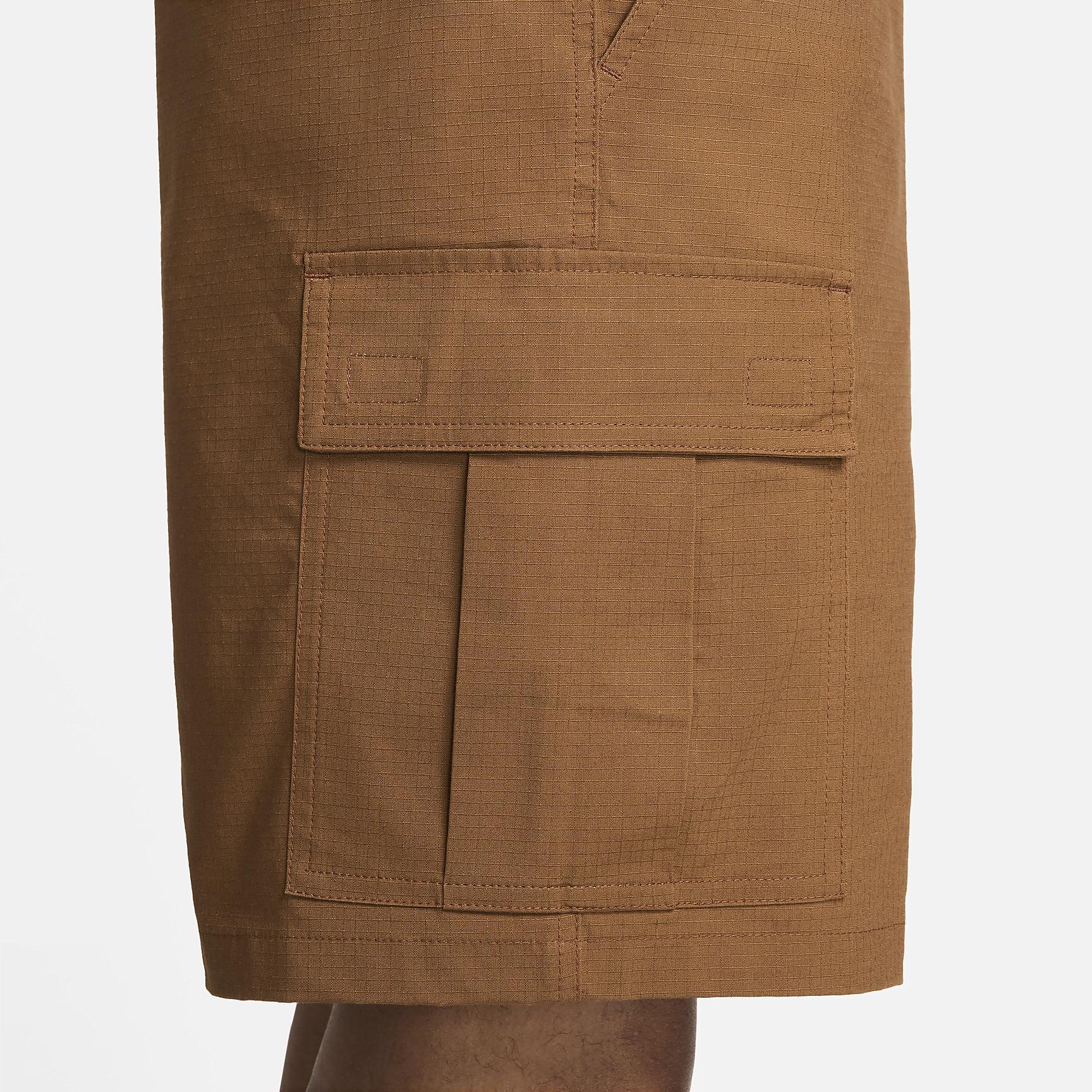 Nike Club Men's Woven Cargo Shorts Product Image