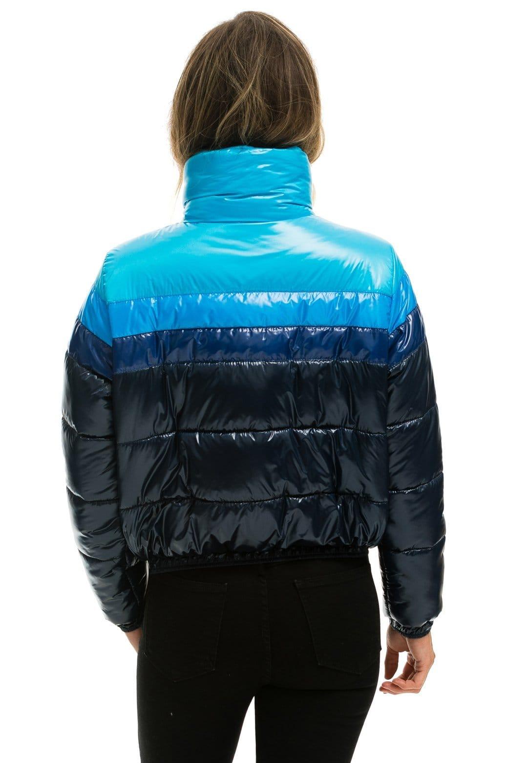 COLOR BLOCK LUXE APRES PUFFER JACKET - GLOSSY NAVY Female Product Image