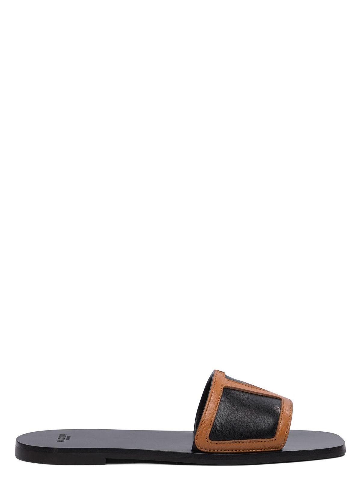 VALENTINO GARAVANI Viva Superstar Slide Sandal In Nappa Leather In Black Product Image