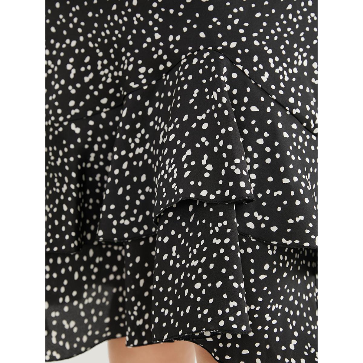 Plus Size Polka Dot Halter Neck Pocket Ruffle Tiered Dress Black Women Elegant Elastic Waist Halter neck Sleeveless Curvy Midi Dress BloomChic 26/4X Product Image