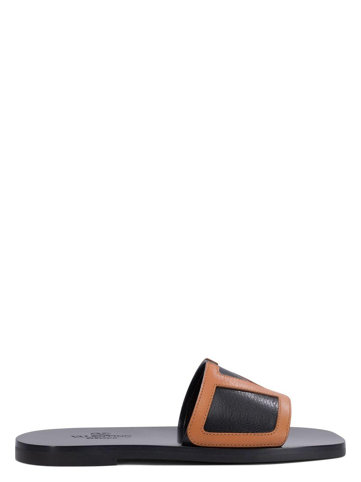 VALENTINO GARAVANI Viva Superstar Slide Sandal In Nappa Leather In Black Product Image