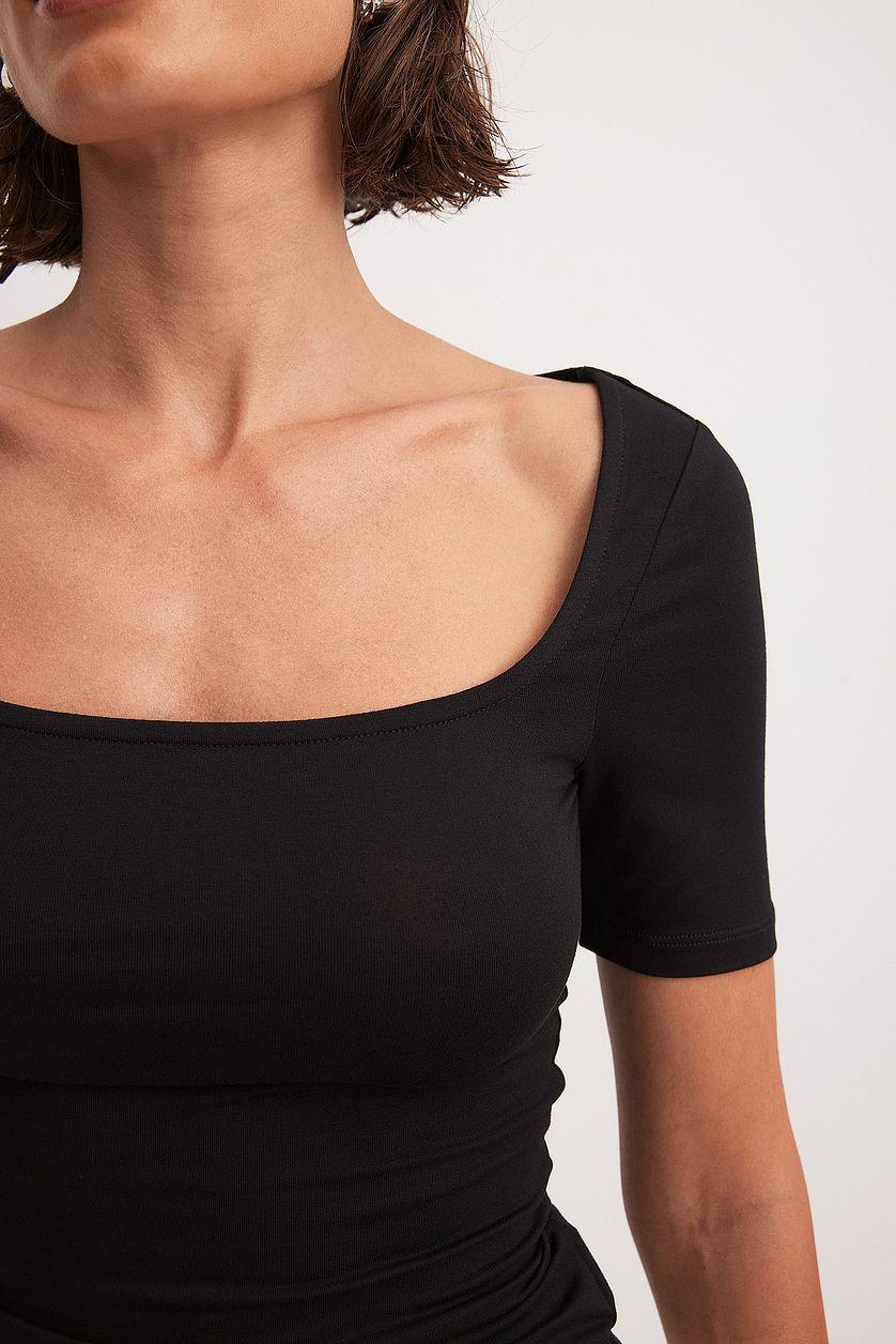 Soft Line Scoop Neck Short Sleeve Top Product Image