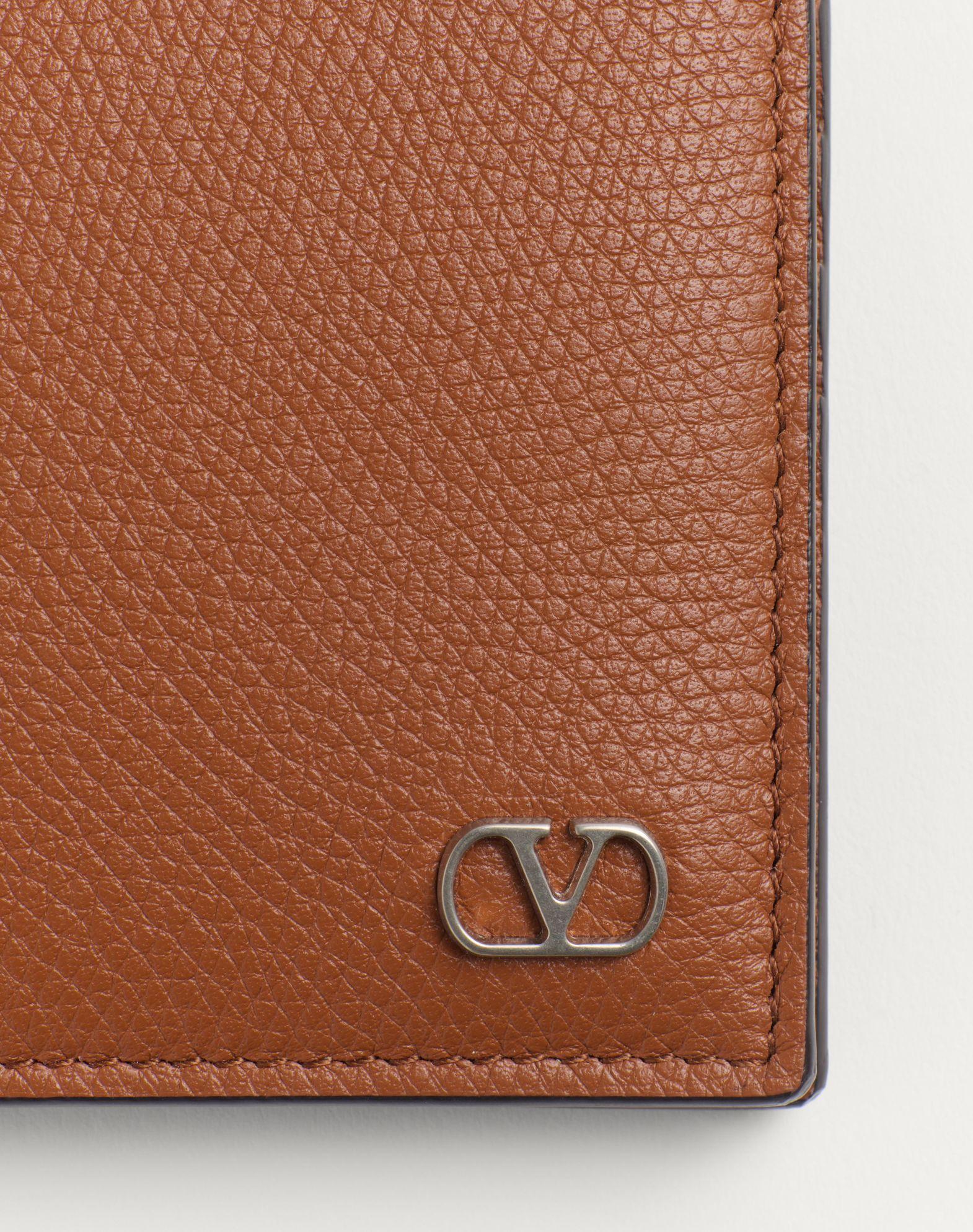 Valentino Garavani Vlogo Signature Grainy Calfskin Wallet  Product Image