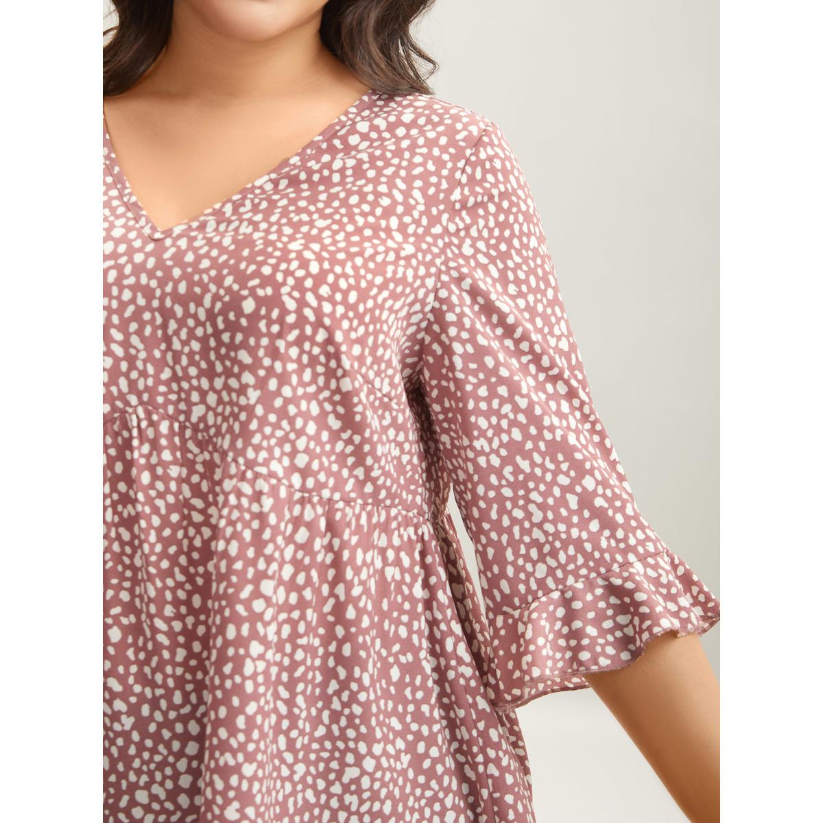 Plus Size DustyPink Leopard Print Ruffled Detail V-Neck Blouse Women Casual Elbow-length sleeve V-neck Everyday Blouses BloomChic 22-24/3X Product Image