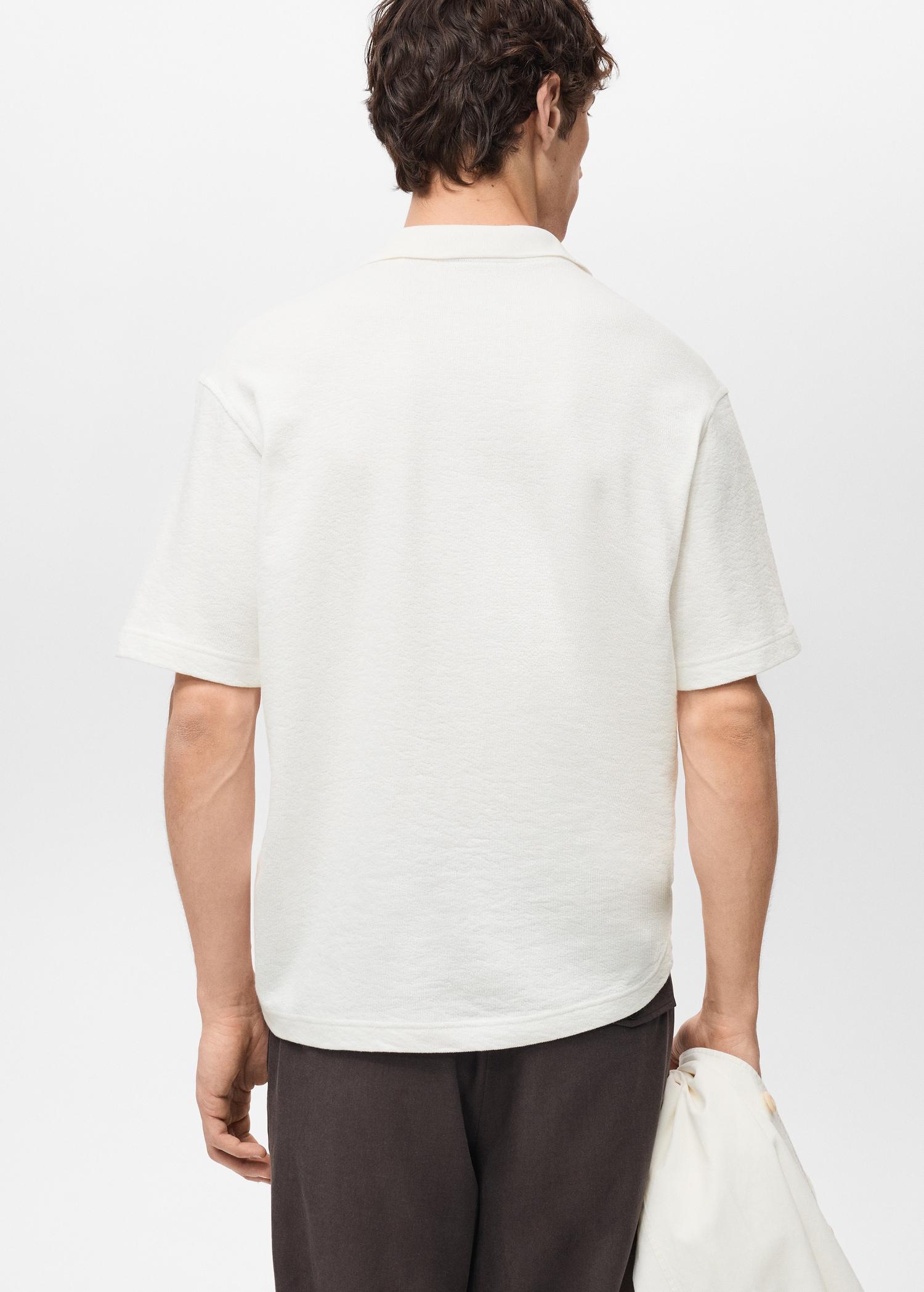 Textured cotton relaxed-fit polo shirt - Men | MANGO USA Product Image