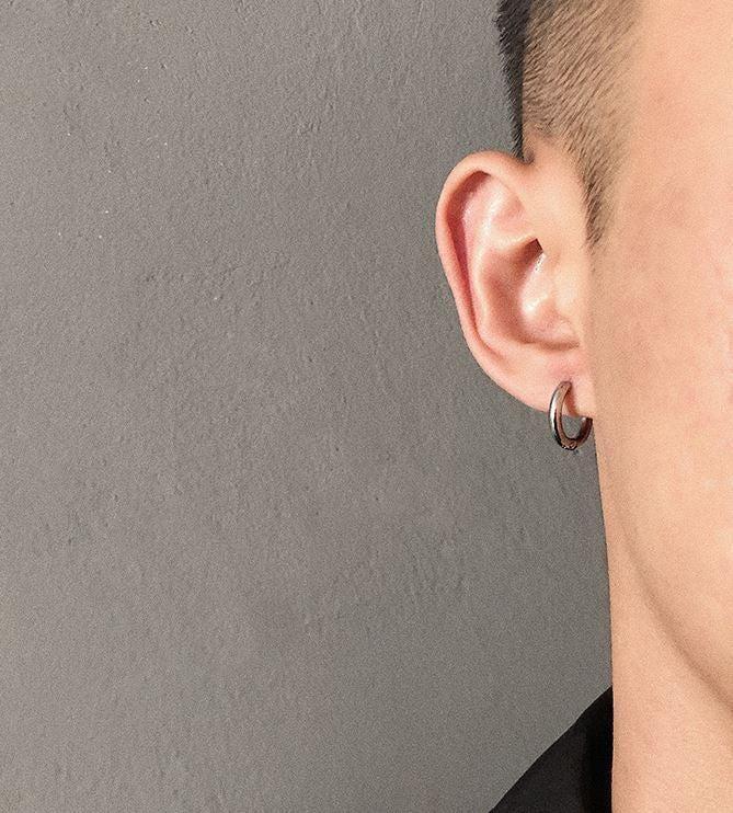 HOOP RING EARRING Product Image