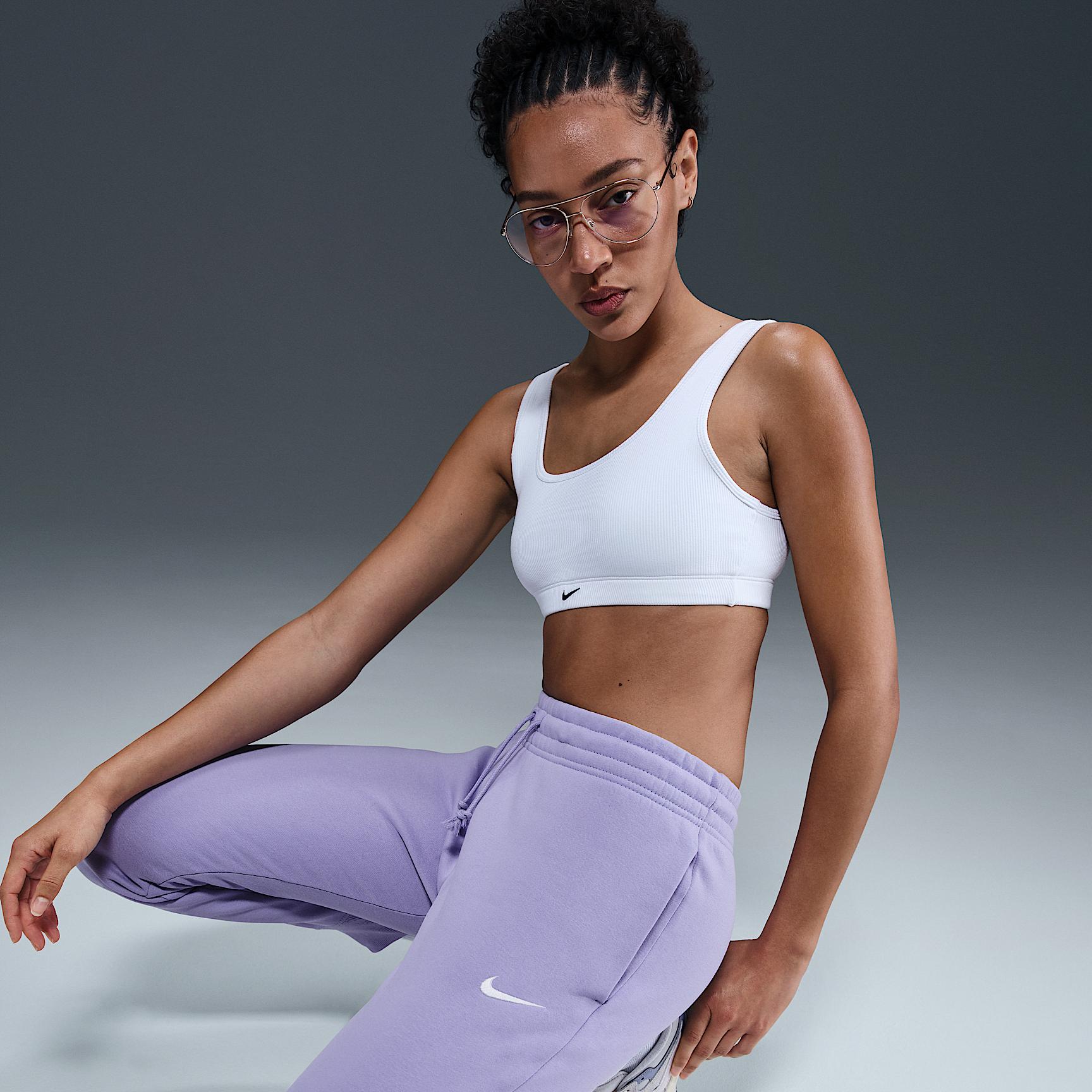 Women's Nike Sportswear Phoenix Fleece Mid-Rise Sweatpants Product Image