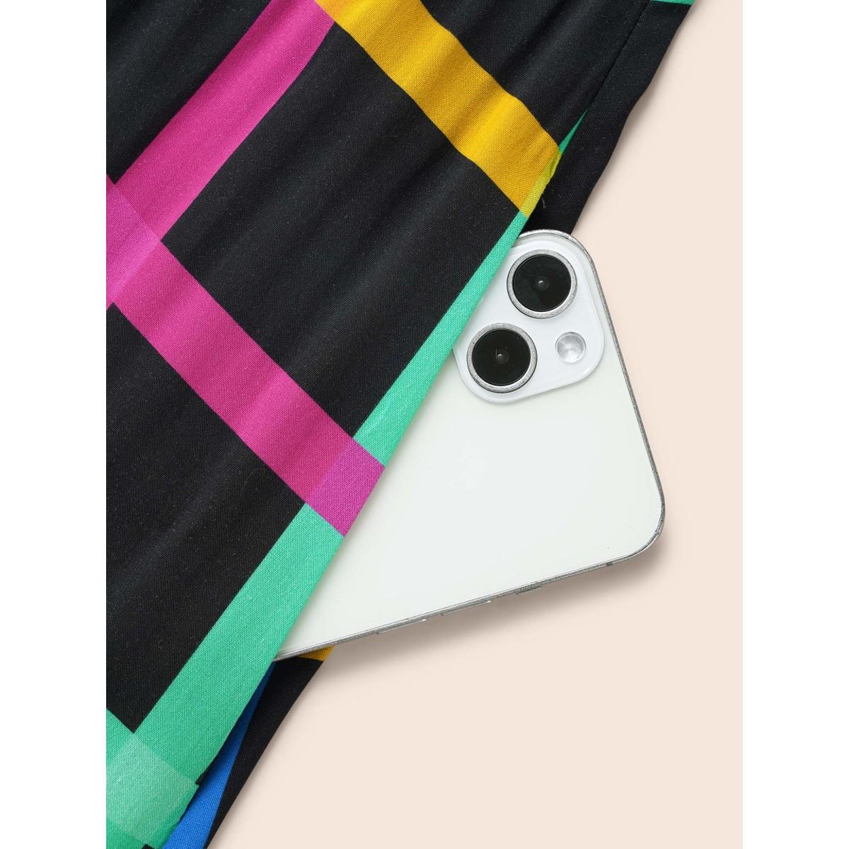 Plus Size Plaid Notched Ruffle Hem Pocket Dress Black Women Casual Contrast Flat collar with V-notch Elbow-length sleeve Curvy BloomChic 22-24/3X Product Image