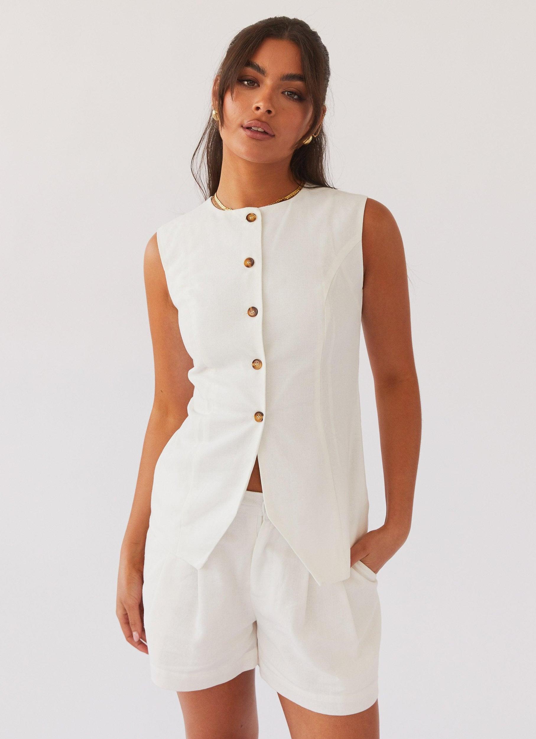 Born For Bordeaux Linen Shorts - White Product Image