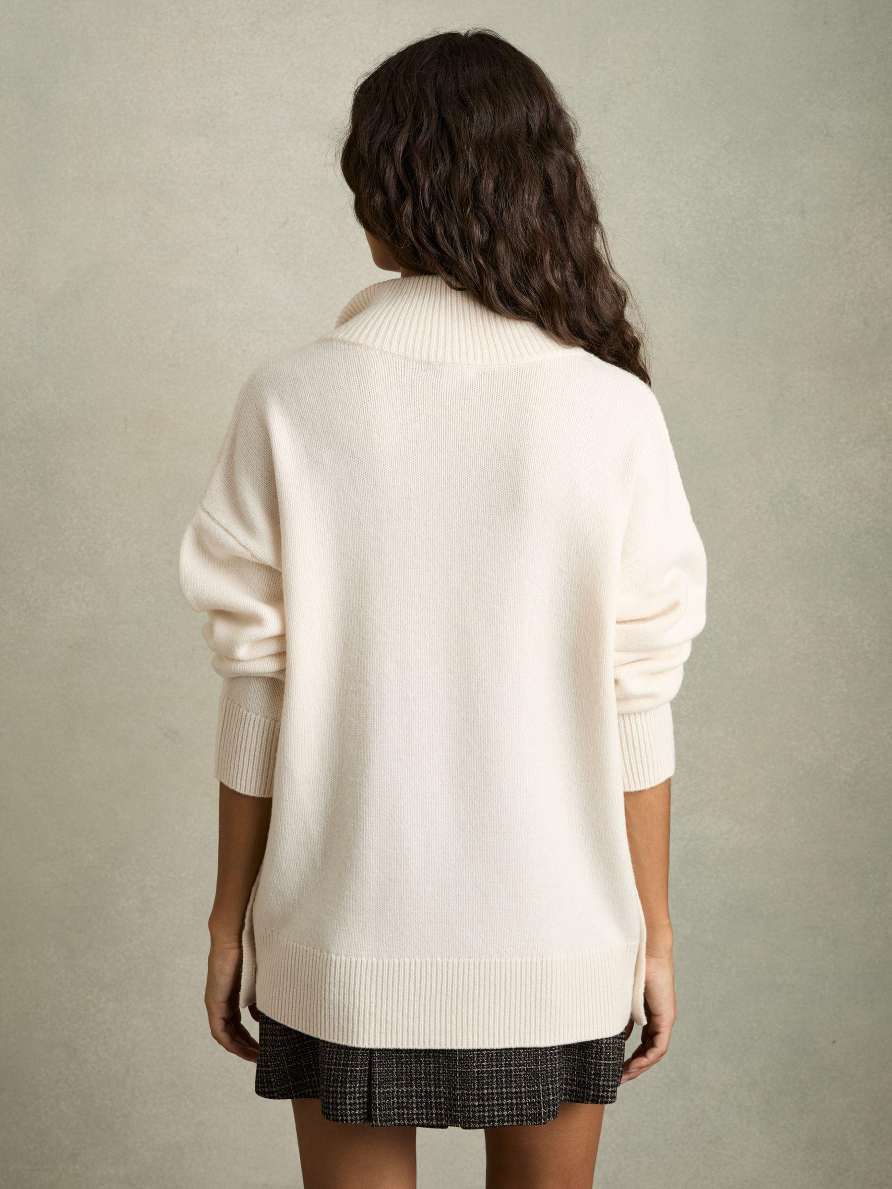 Wool-Cashmere Button-Neck Jumper in White Product Image