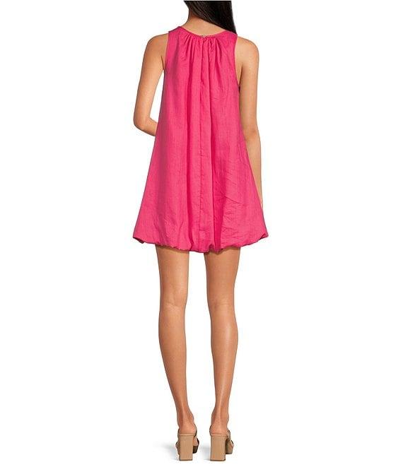 Every Round Neck Sleeveless Bubble Hem Shift Dress Product Image
