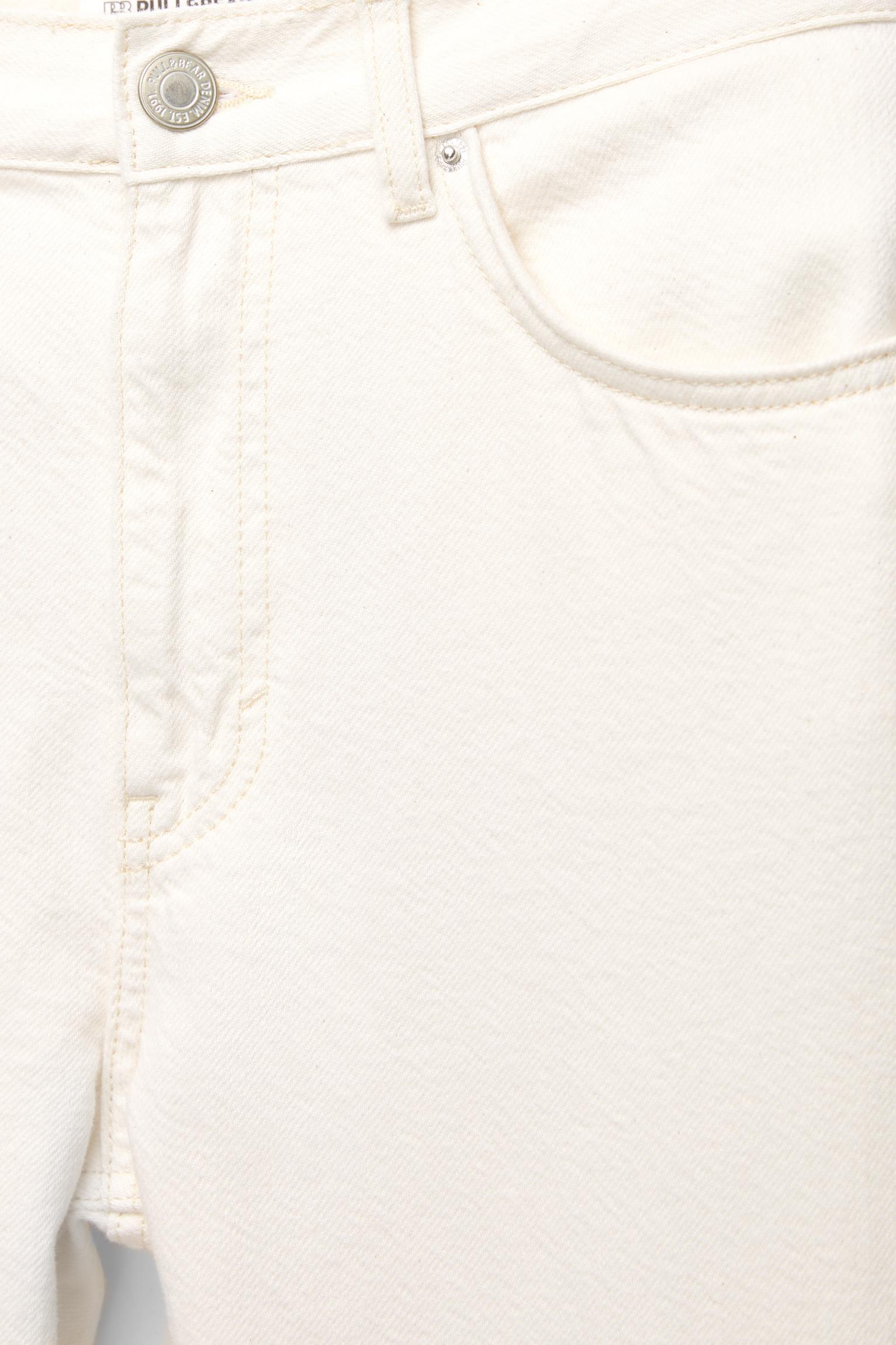 Straight-leg high-waist jeans Product Image