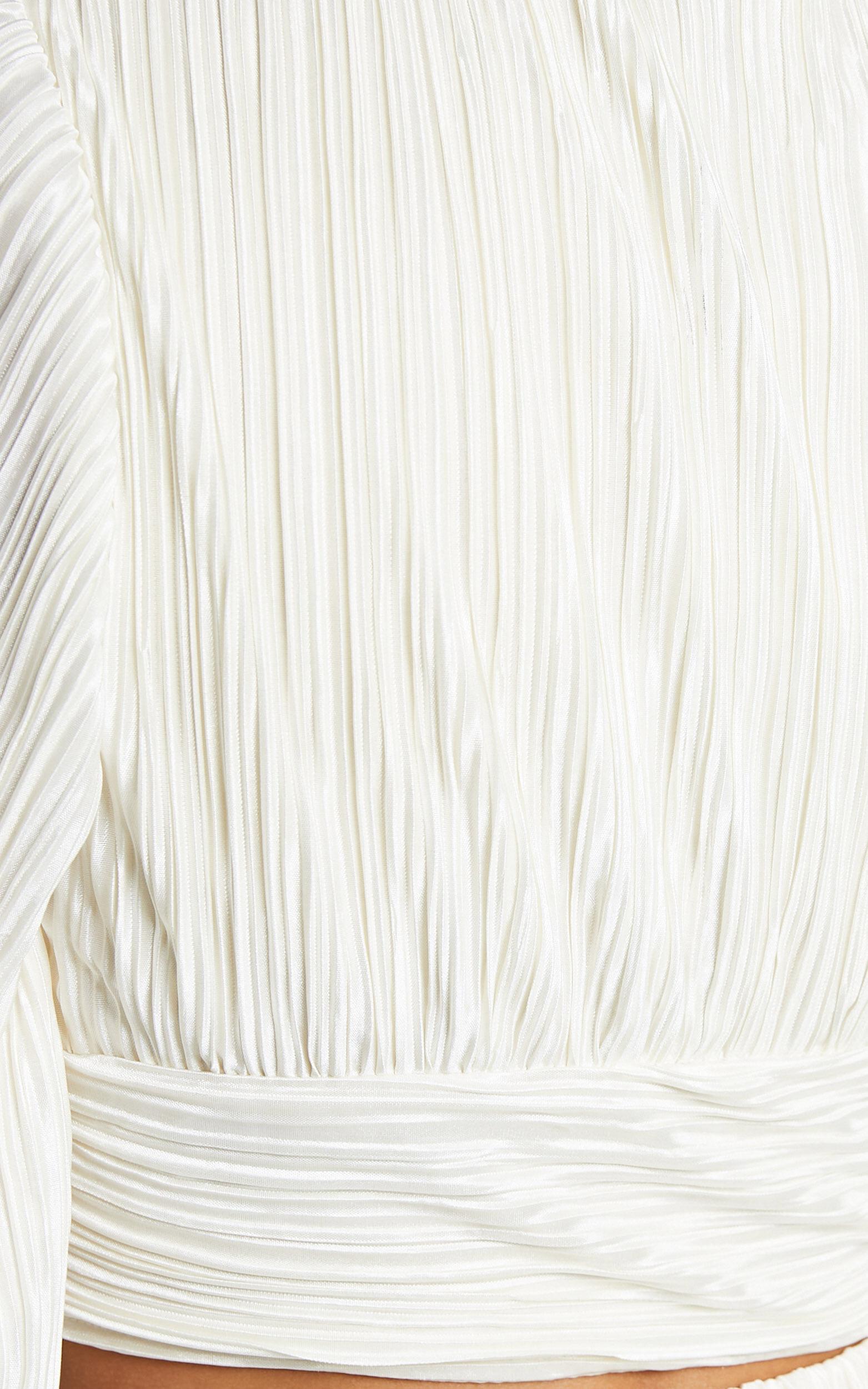 Jondra Blouse - Ruched Front Long Sleeve Plisse Blouse in Cream Product Image