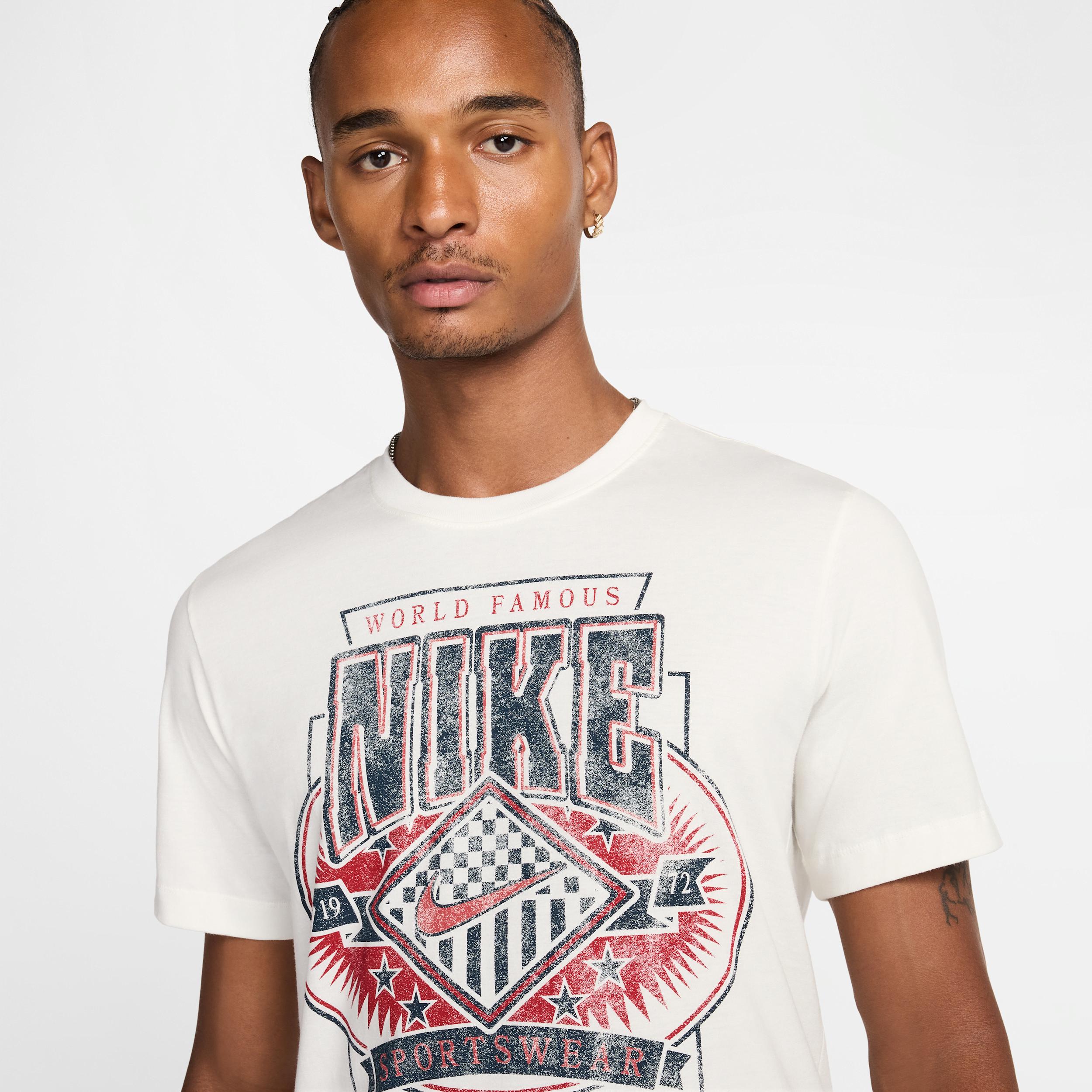 Nike Sportswear Men's Crew-Neck T-Shirt Product Image