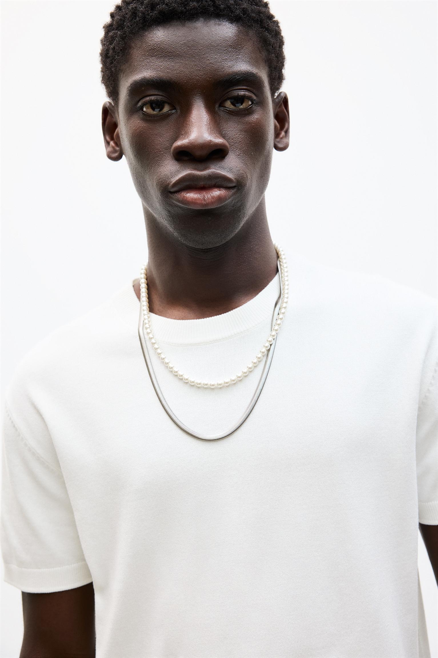 Short sleeve knit T-shirt Product Image