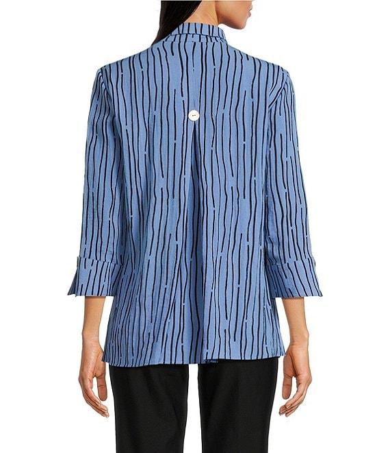 Ali Miles Crinkle Woven Abstract Stripe Wire Collar 3/4 Sleeve Button Front Tunic Product Image