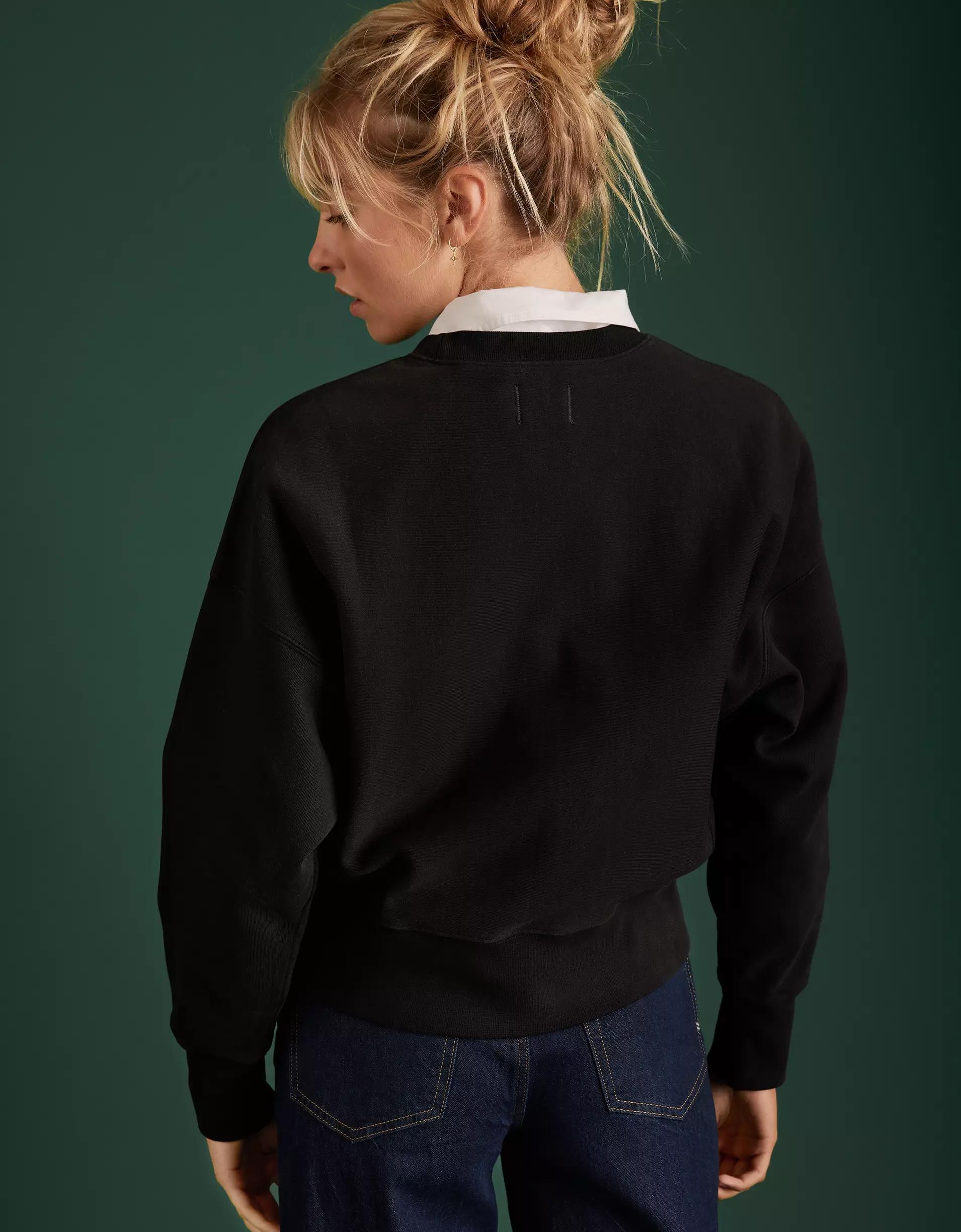 AE77 Premium Cropped Fleece Crewneck Sweatshirt Product Image